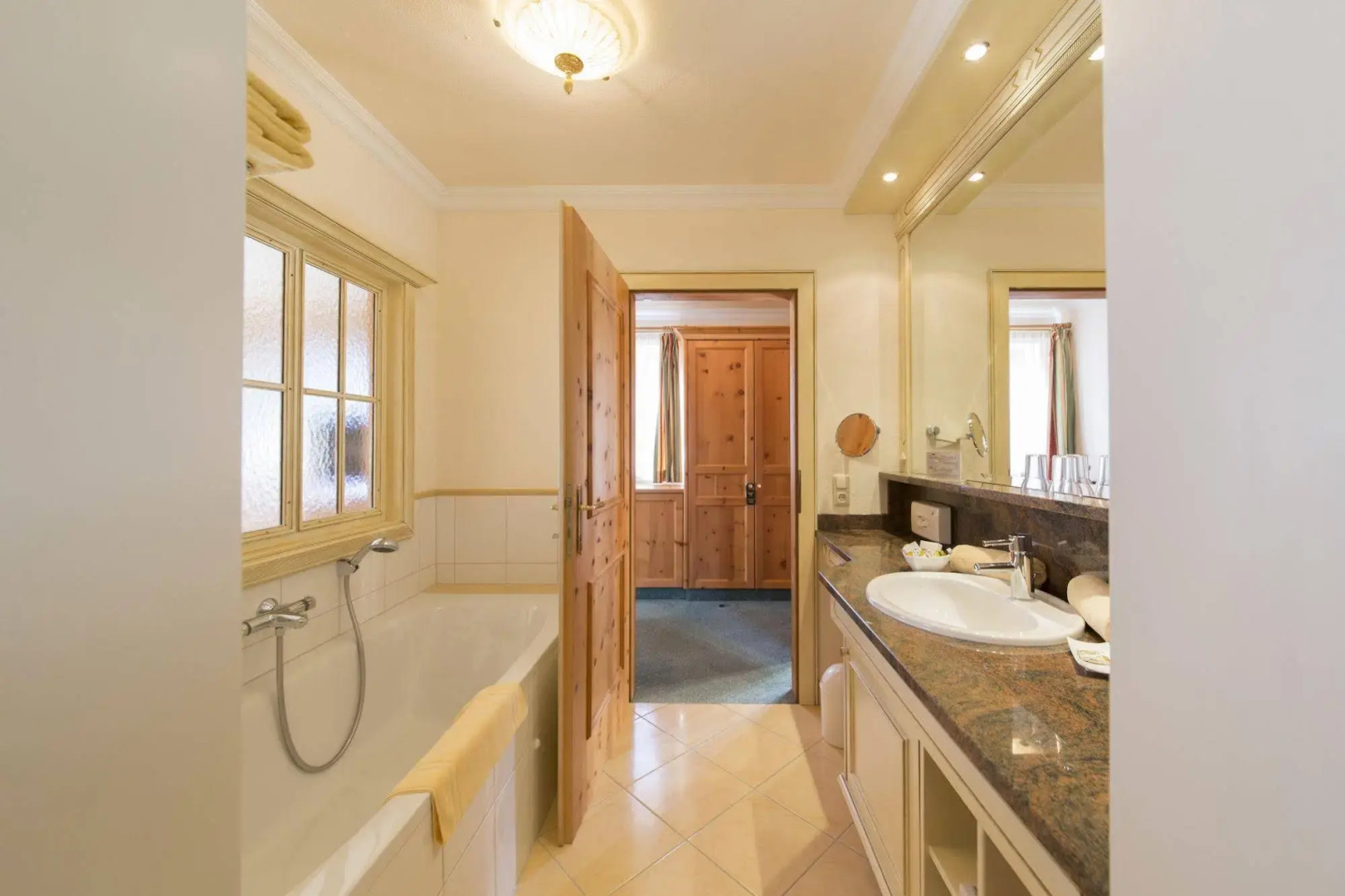 Waidringer Hof - 1. Tiroler Glückshotel