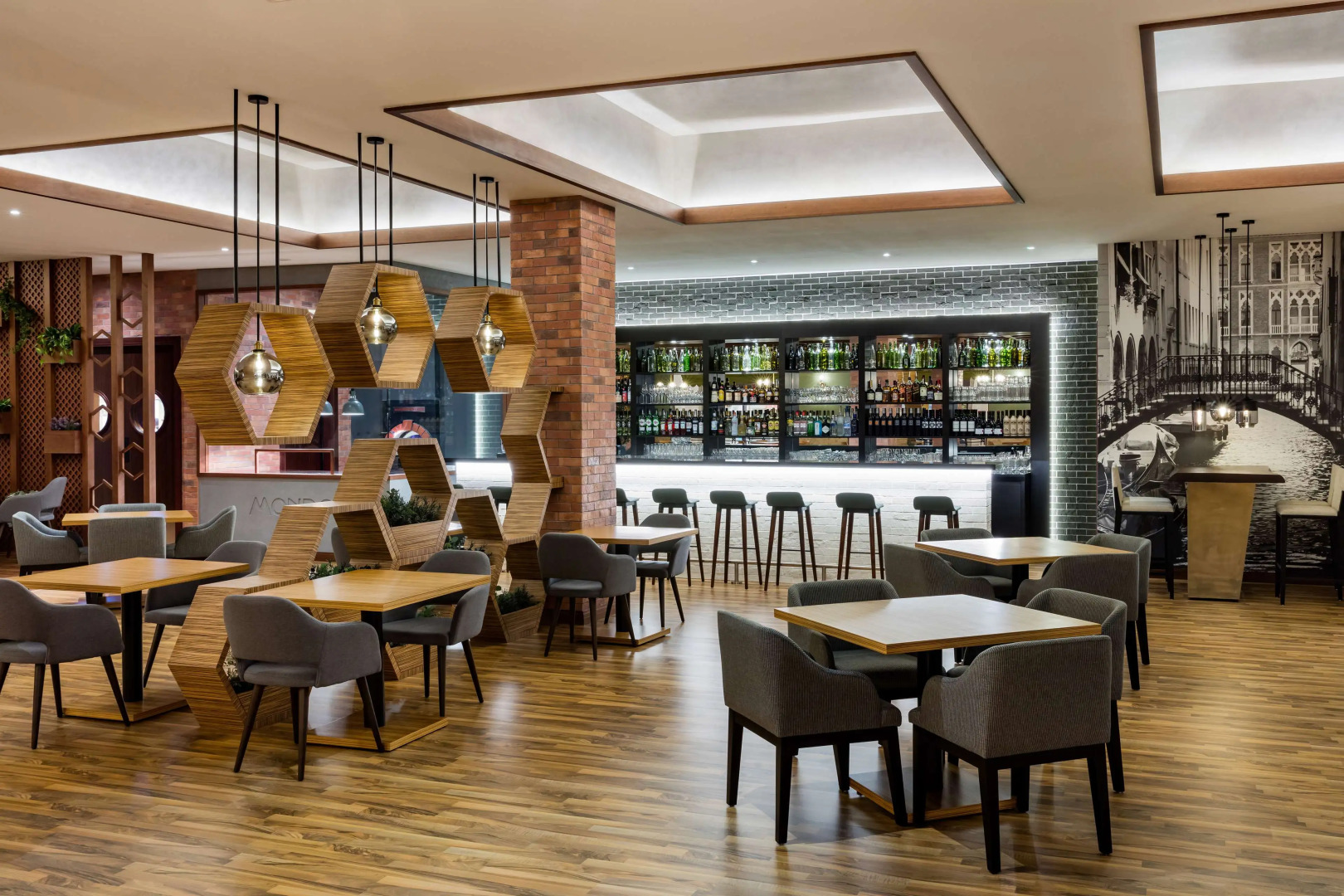 The Diplomat Radisson BLU Hotel, Residence & Spa