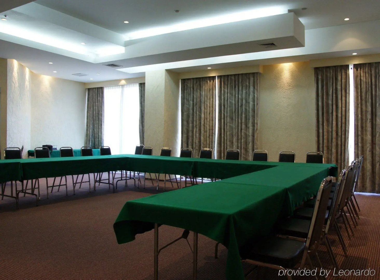 Portonovo Hotel & Suites