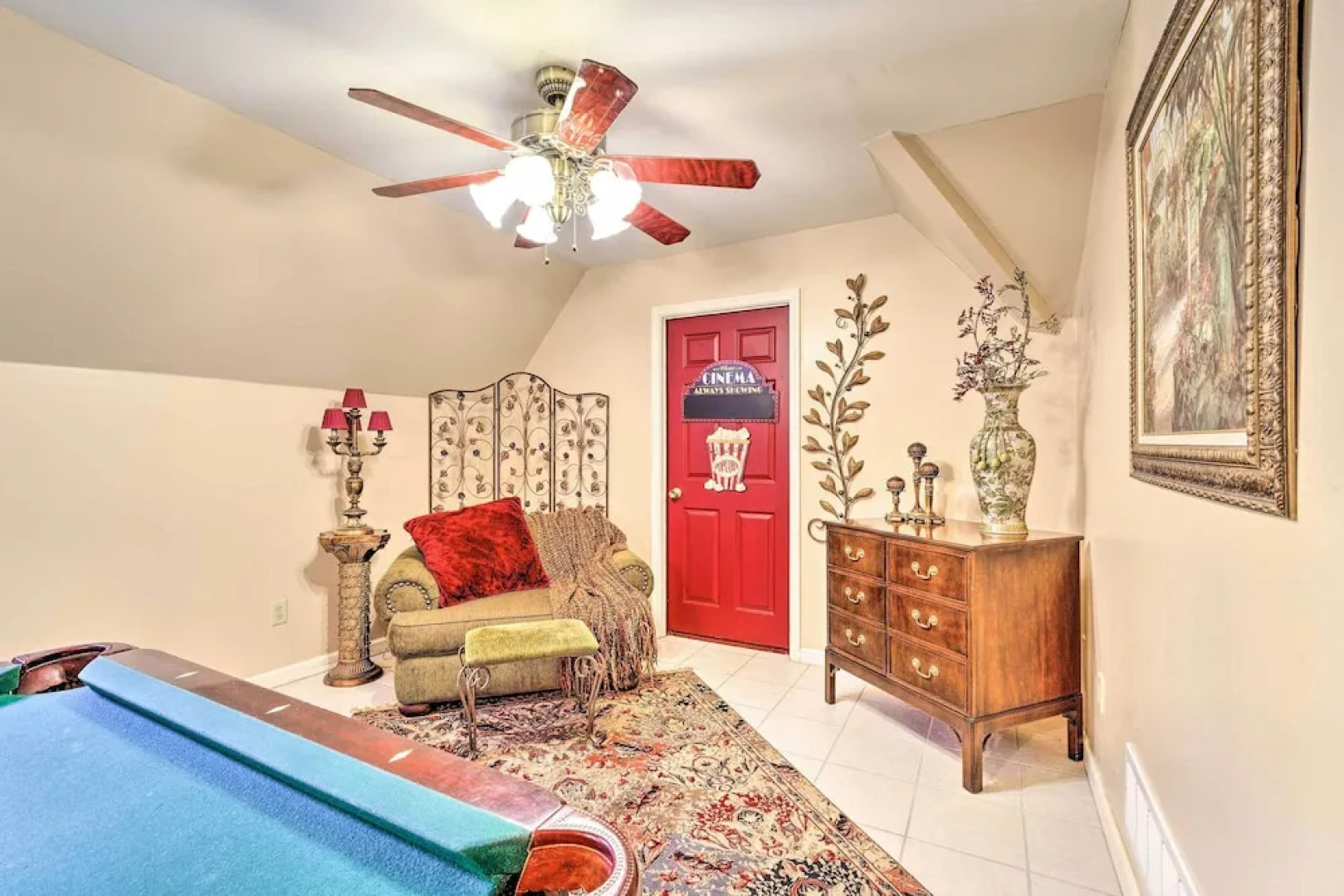 Victorian Hernando Home ~ 25 Miles to Memphis