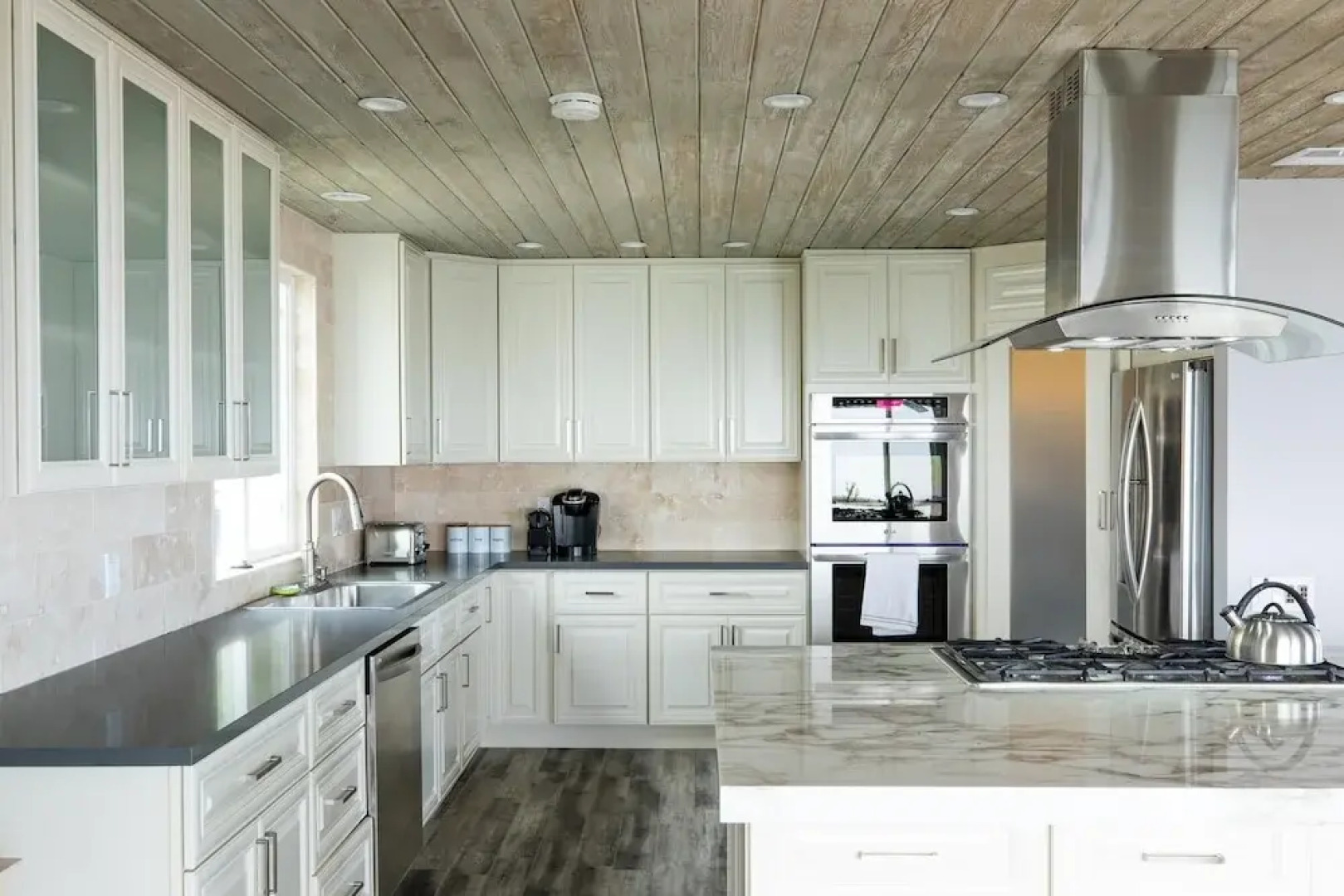 Sea Star by AvantStay | Gold Medal Olympian's Malibu Estate | Pool, Spa & Views