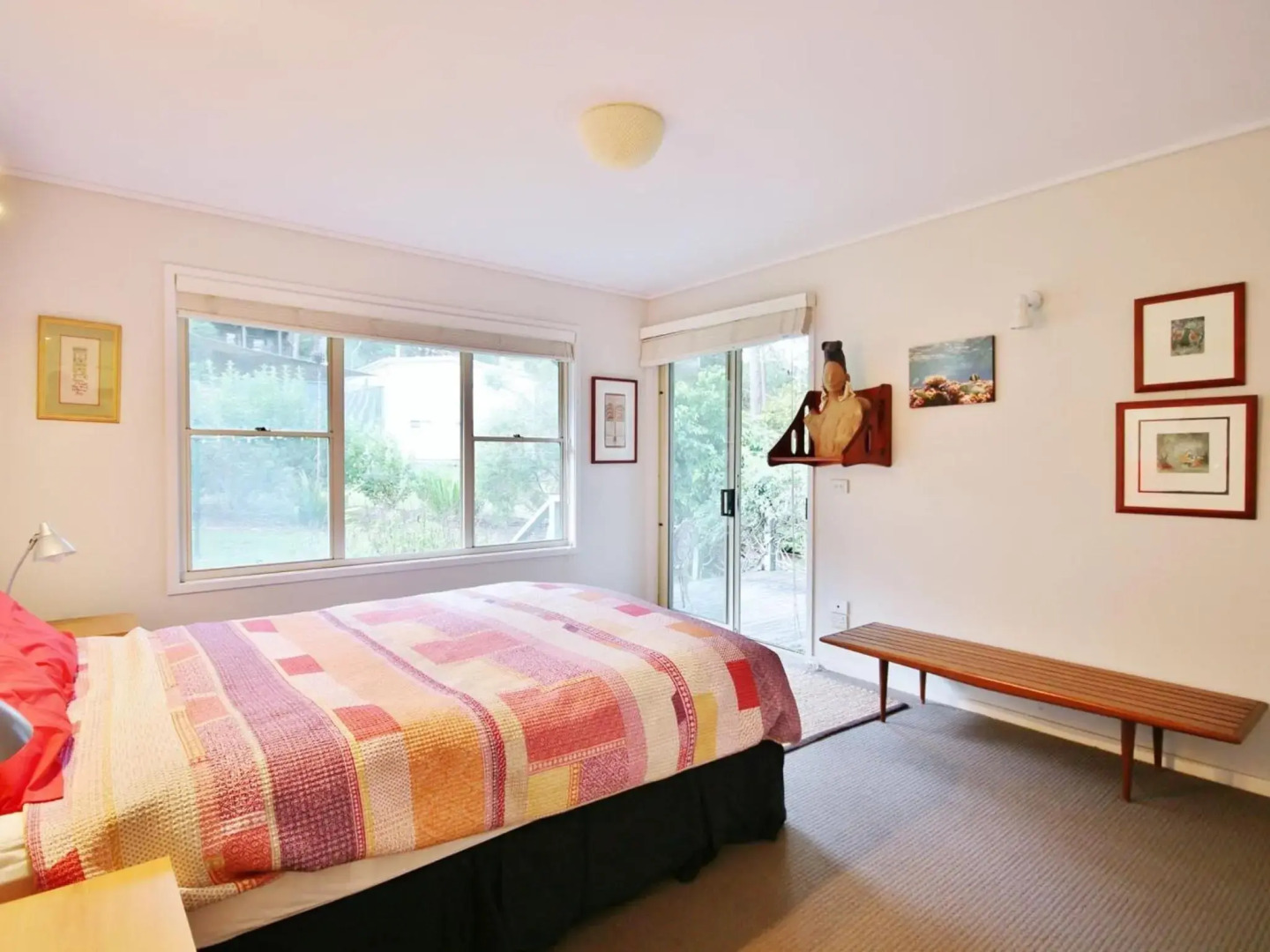 Sea Mist at Hyams Beach 4pm Check Out Sundays