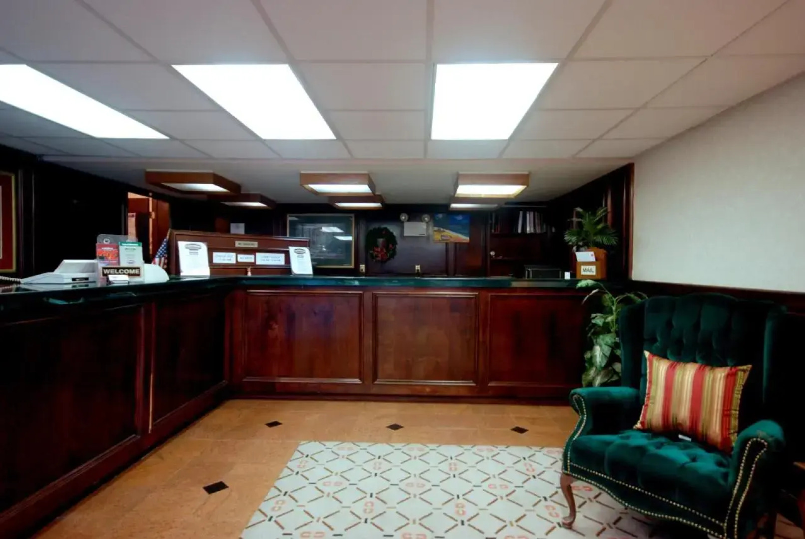 Country Hearth Inn & Suites Atlanta / Marietta and