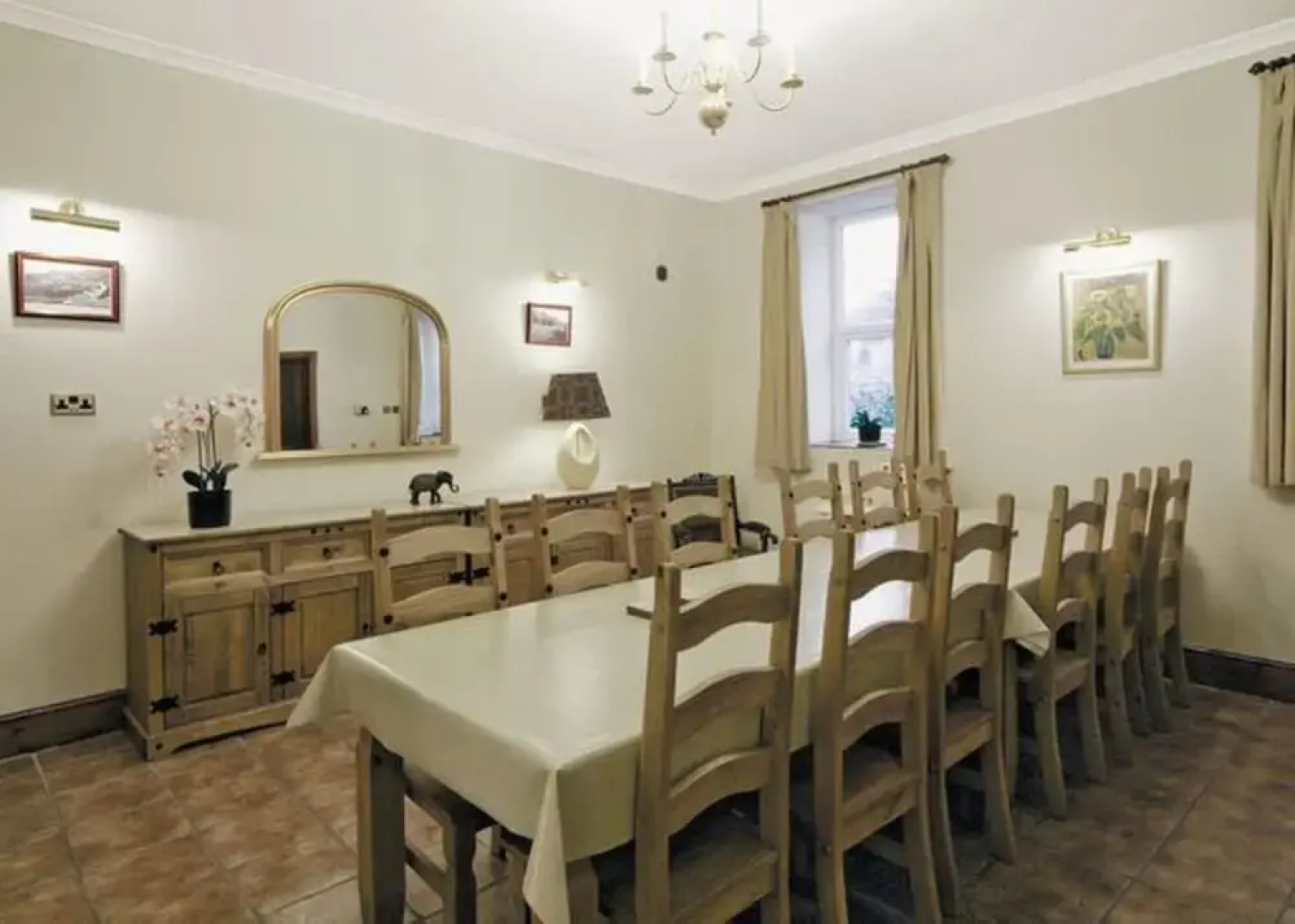 Lovely Large Home 10 Minute Walk to Barmouth Beach