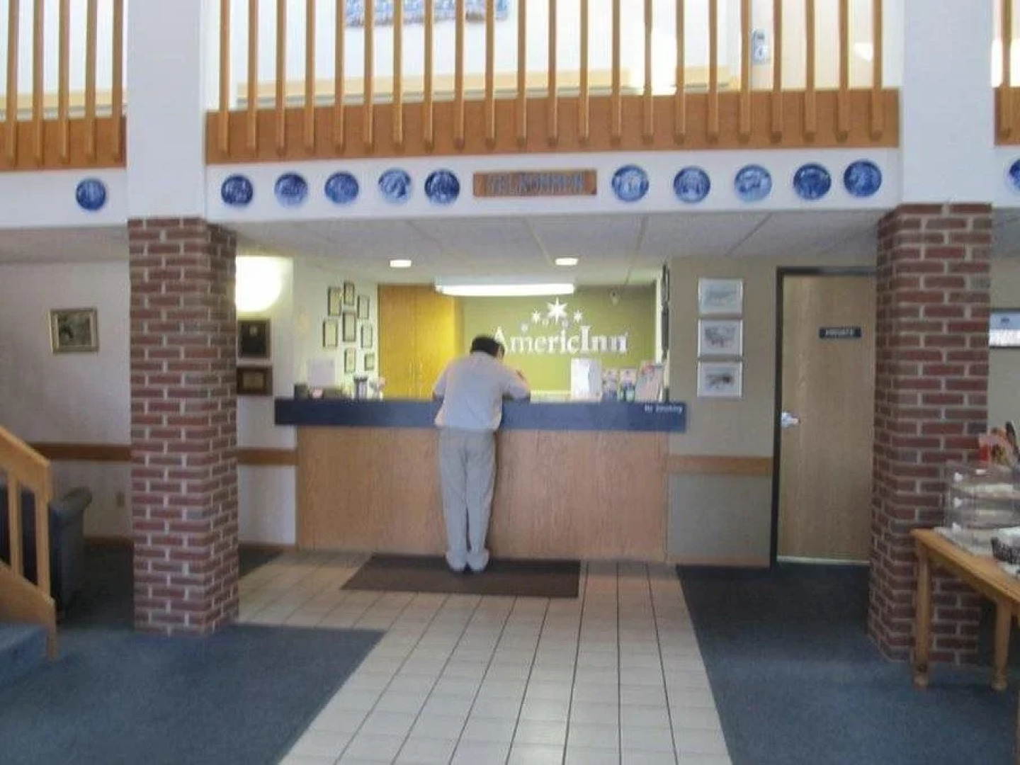 Tivoli Inn And Suites