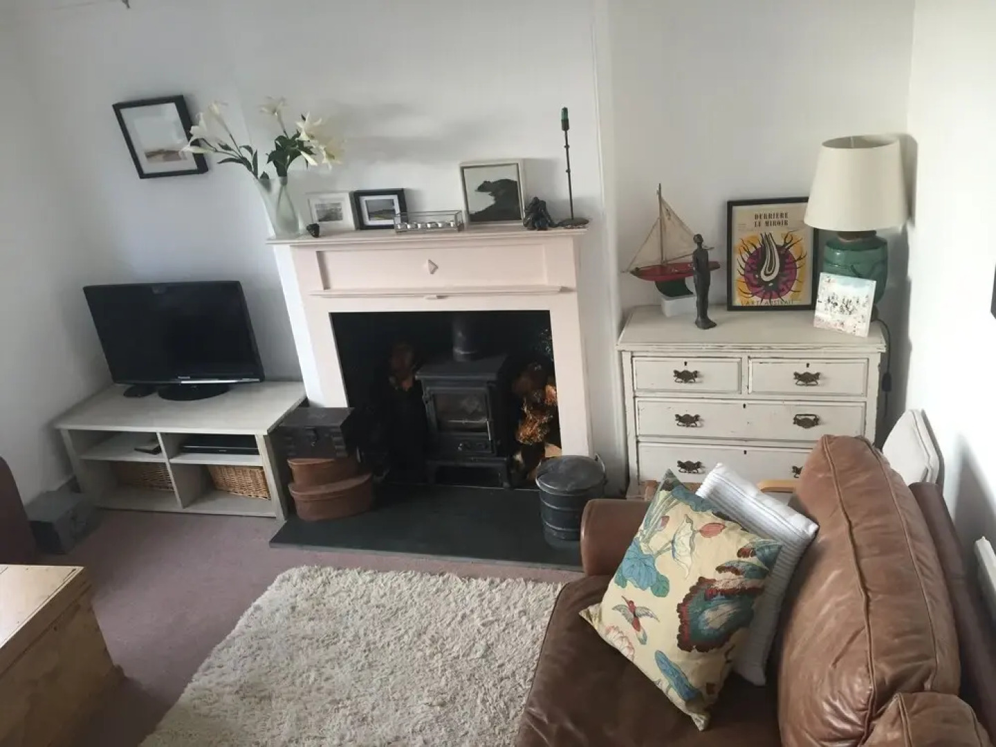 5 Bed House - Sleeps 15 - Pets - Garden - Parking