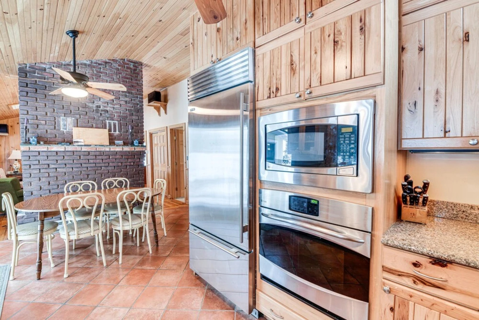 Waterfront North Hero Home w/ Screened Porch