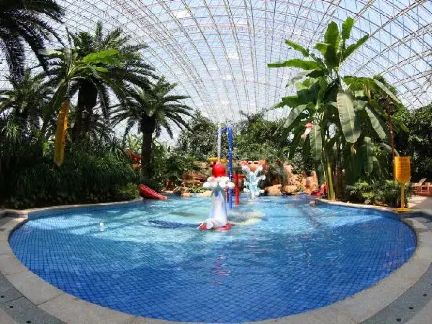 Aohua International Hot Spring Hotel