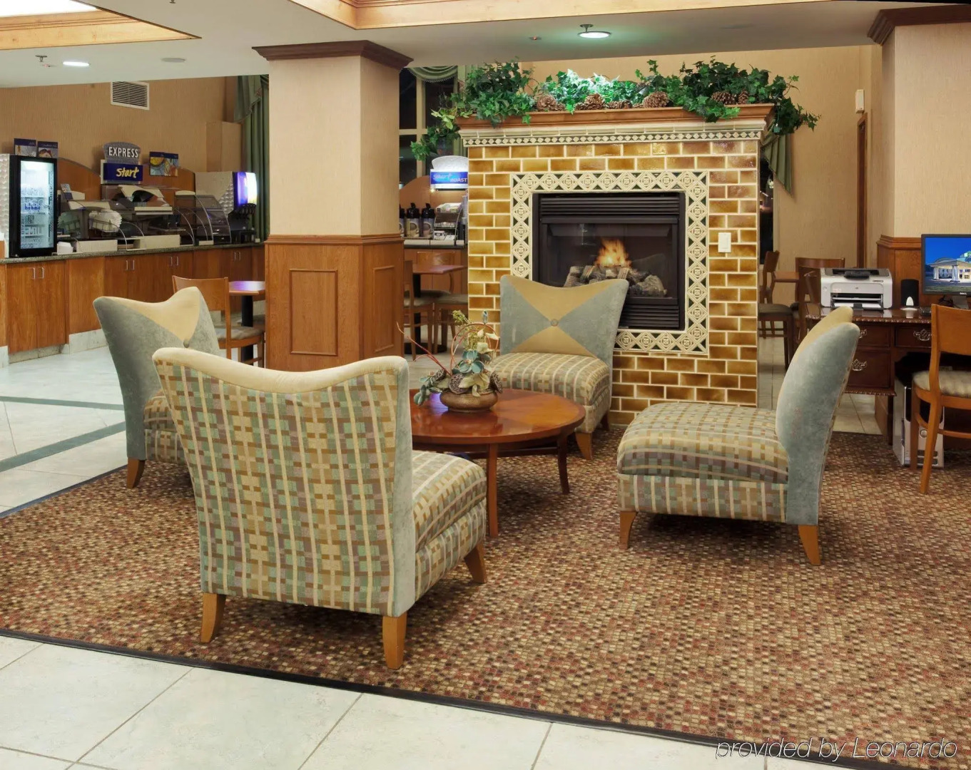 Holiday Inn Express & Suites Carson City by IHG