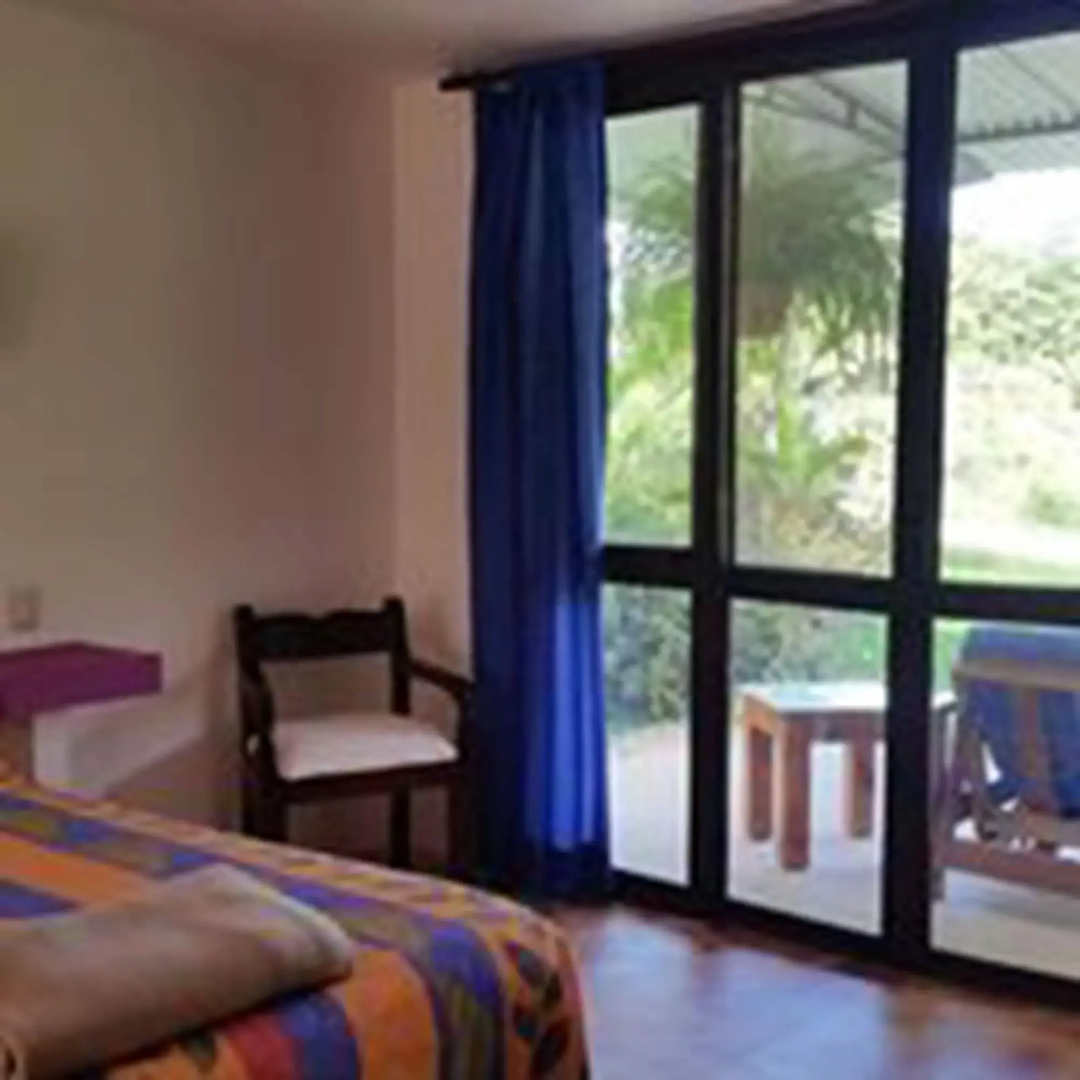 Los Susurros Casa