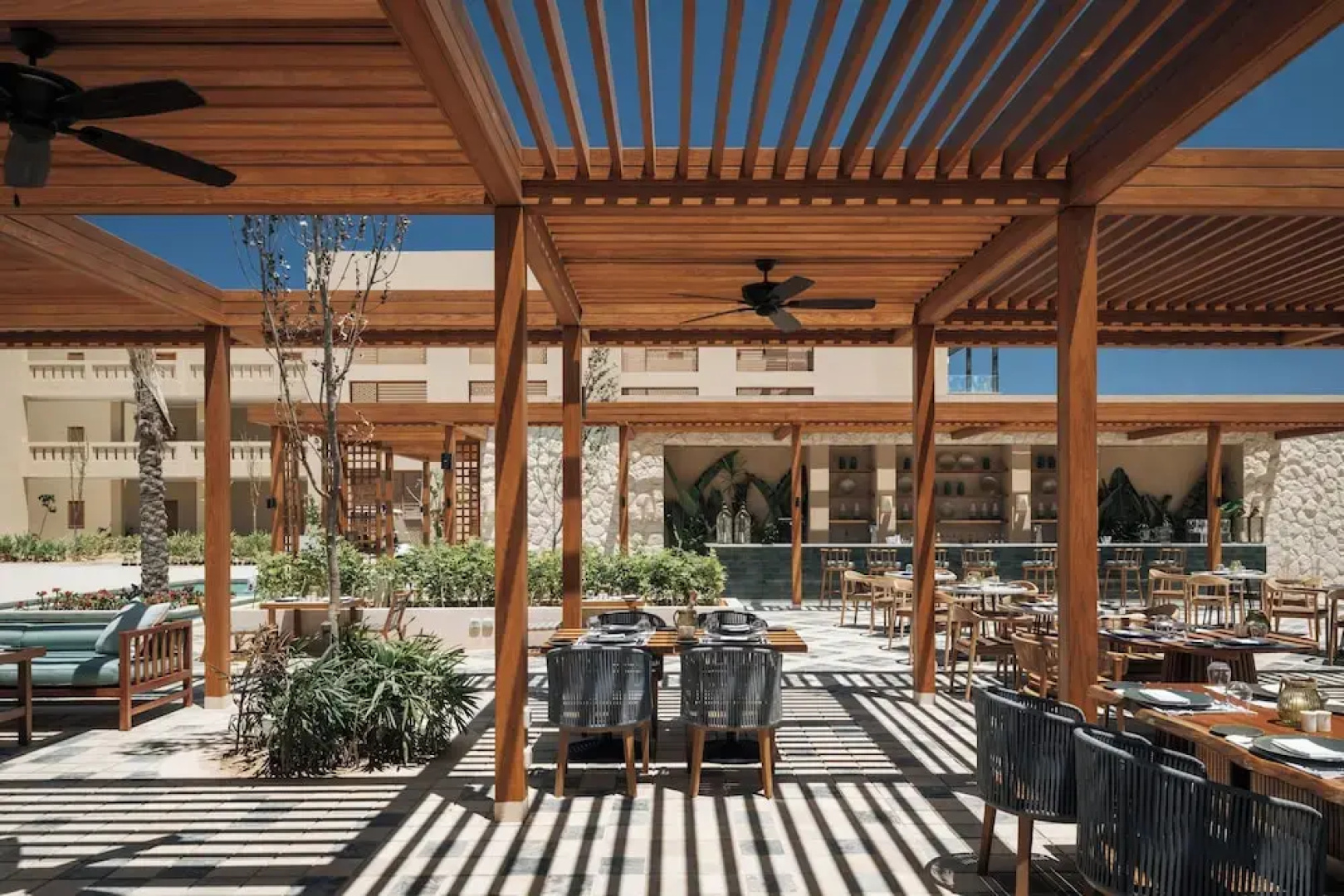 Sakhra Hotel & Spa, Almaza Bay
