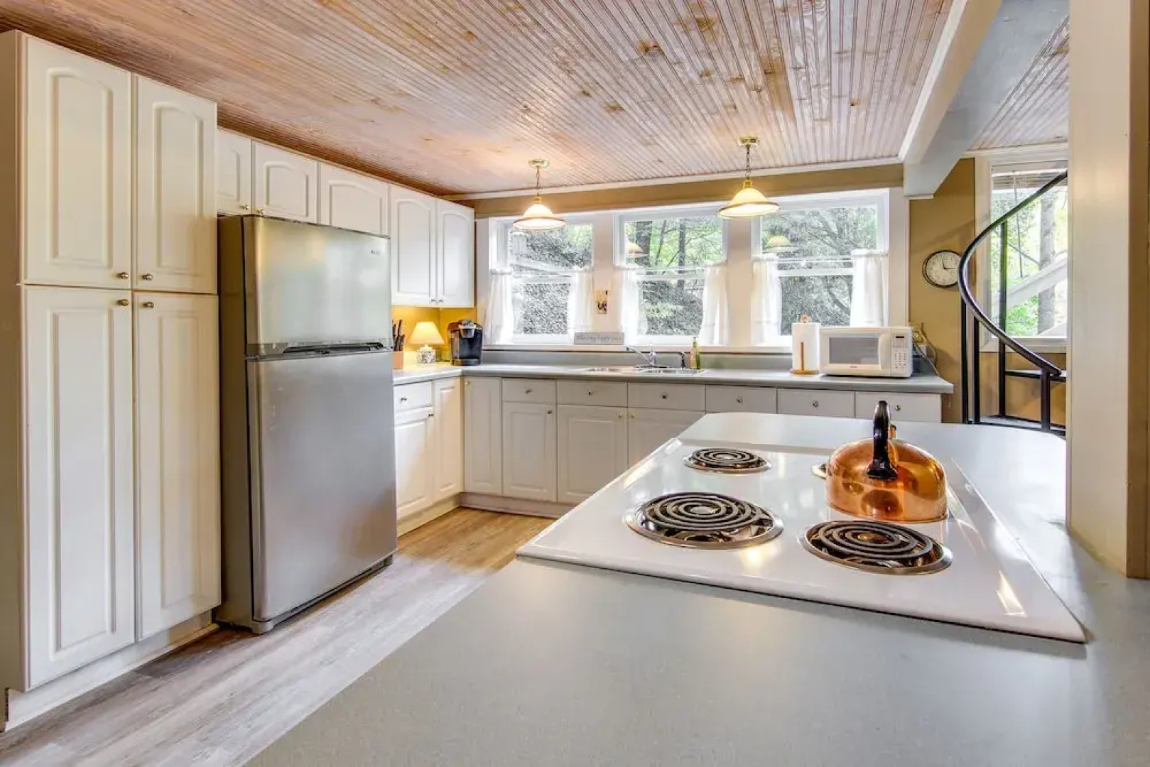 Black Mountain Cabin Apartment ~ 2 Mi to Downtown!