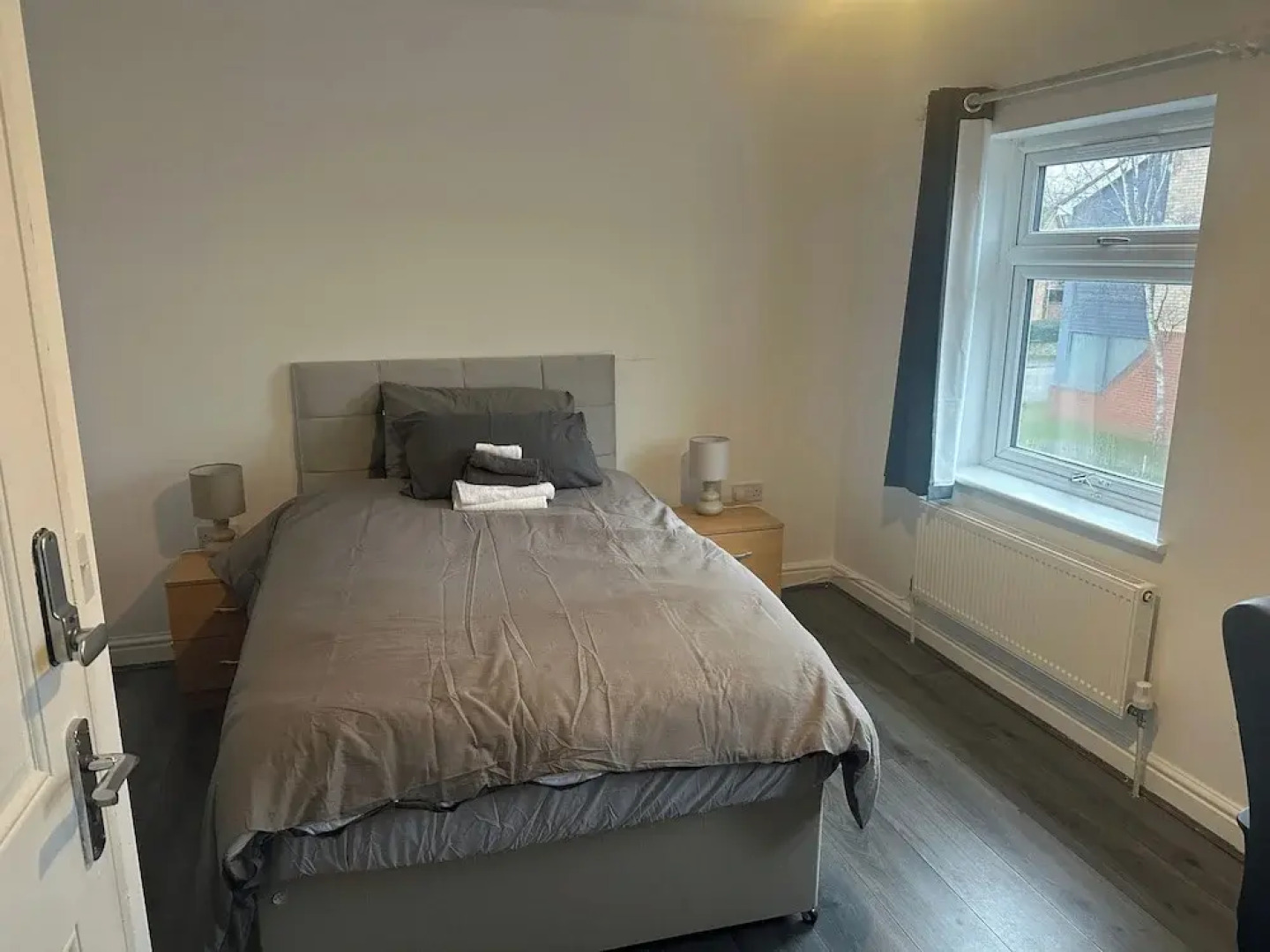 Spacious 4bed Home Near Woking Attractions&nature