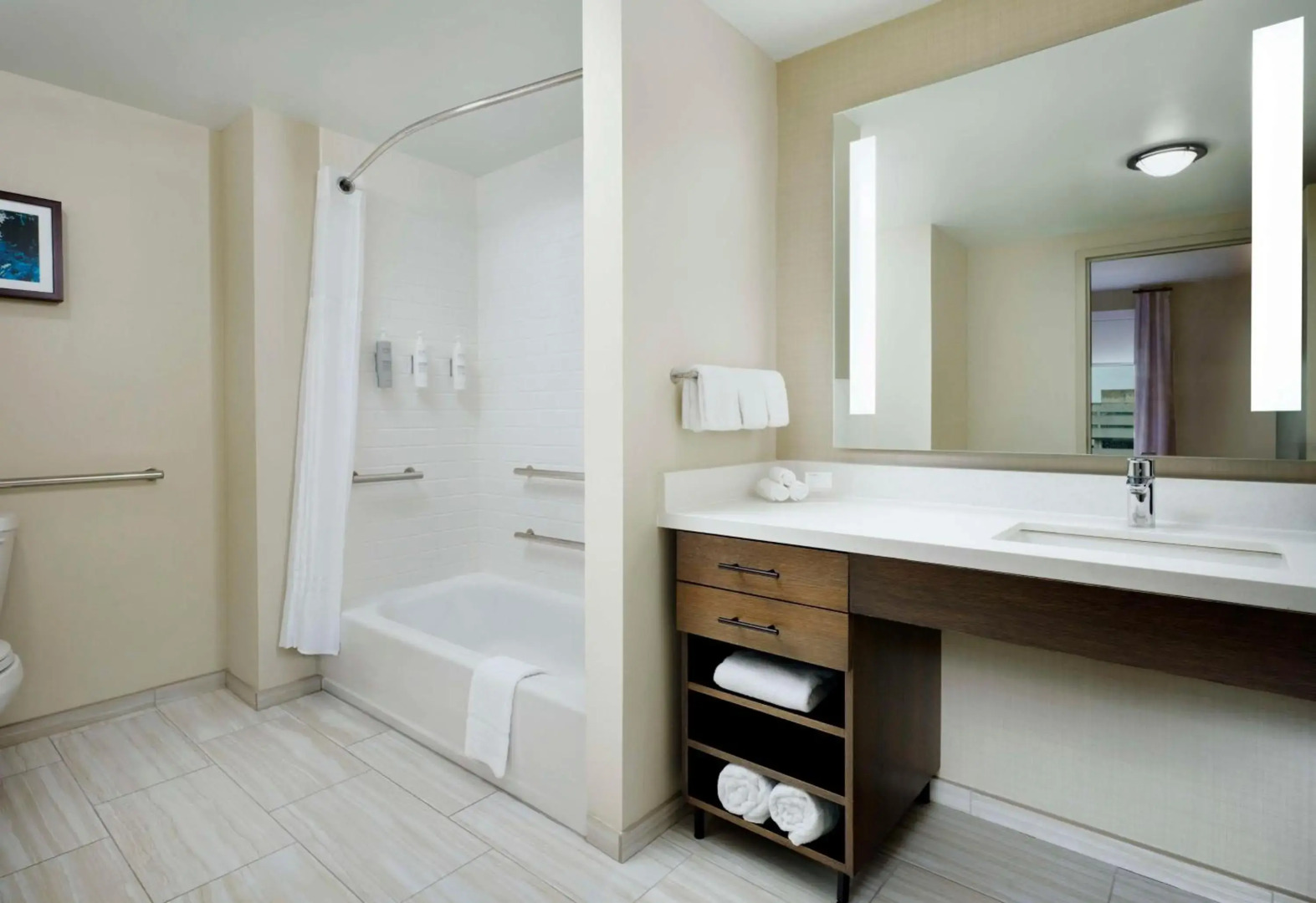 Homewood Suites by Hilton Louisville Downtown, KY