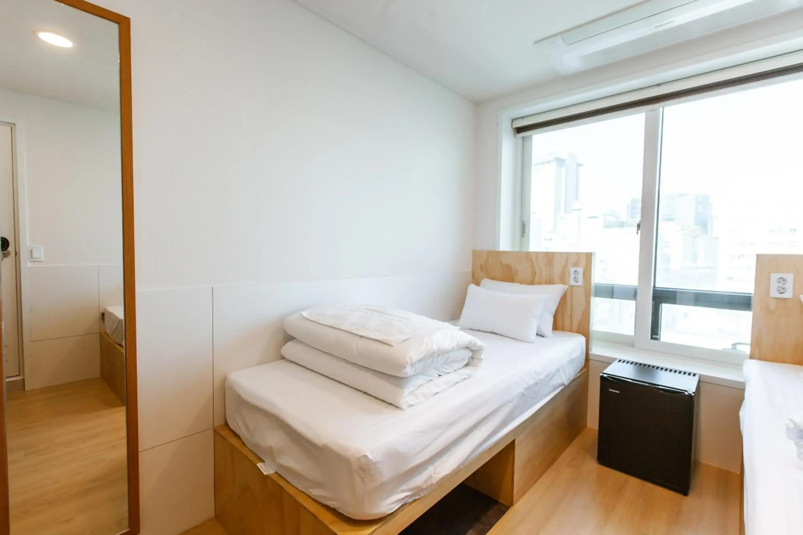 Step Inn Myeongdong 2 - Hostel