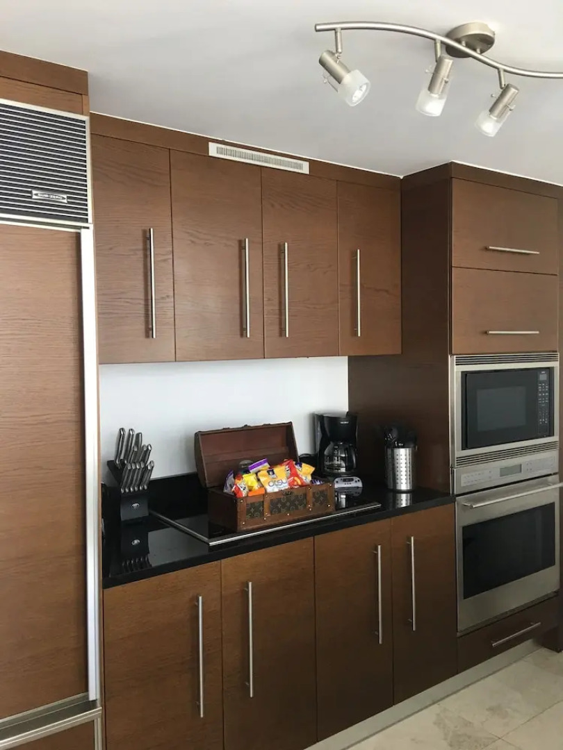 Icon Brickell W Hotel and Residences