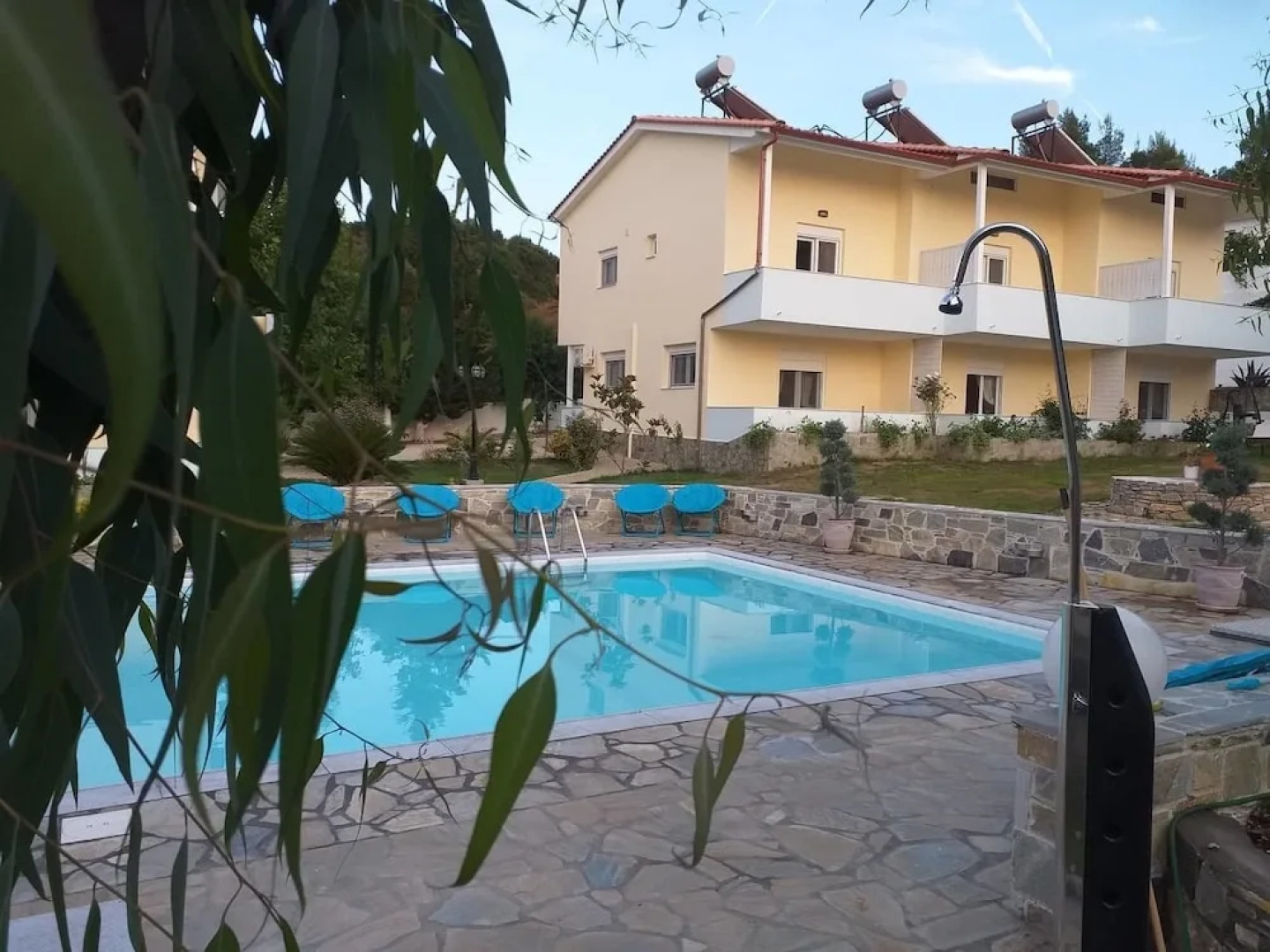 Отель Caretta Village