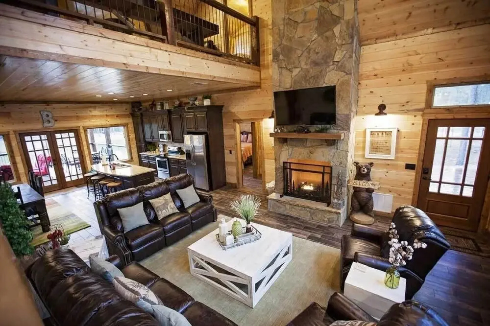 Stars On The Water Lodge - 4 Br Cabin