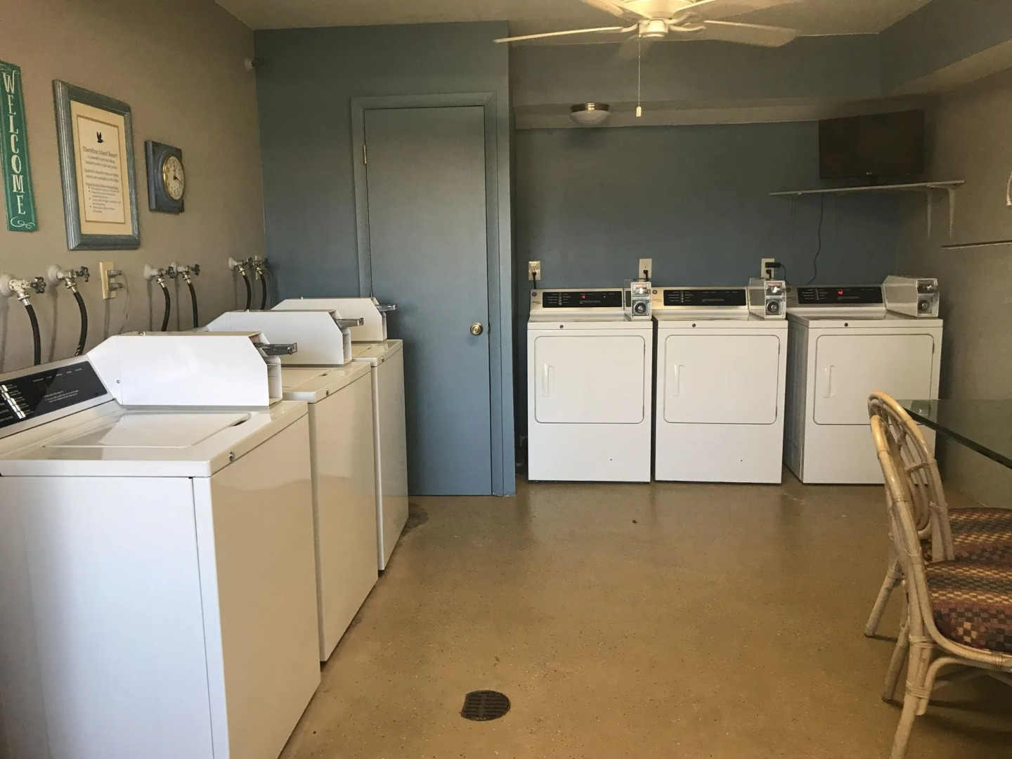 Shoreline Island Resort - Exclusively Adult