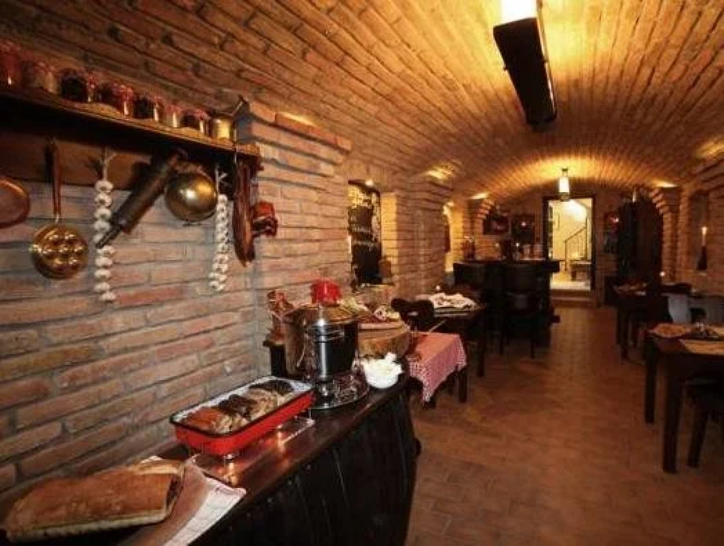 Platan Vararok Vendeghaz