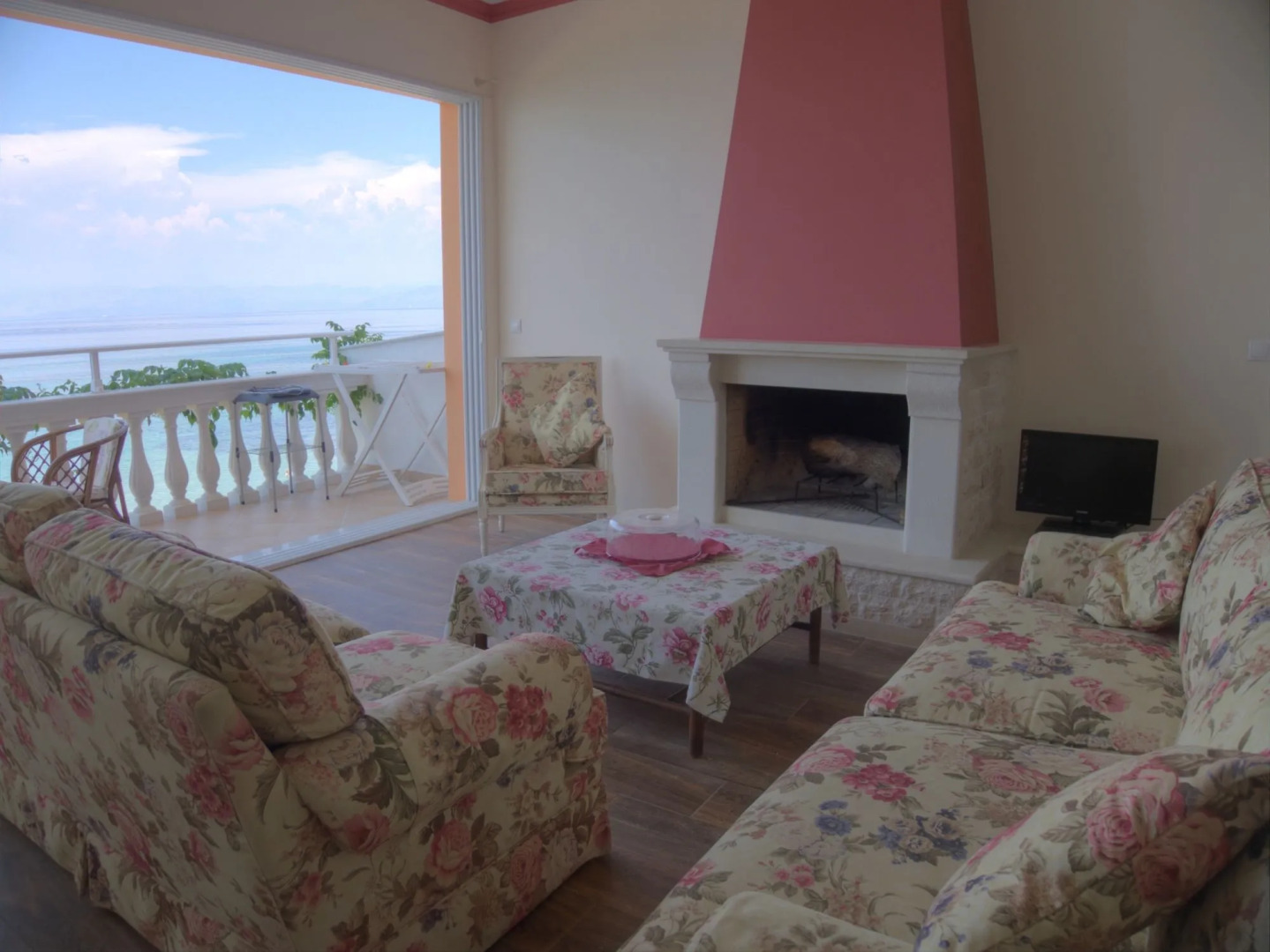 Anna Apartments Boukari