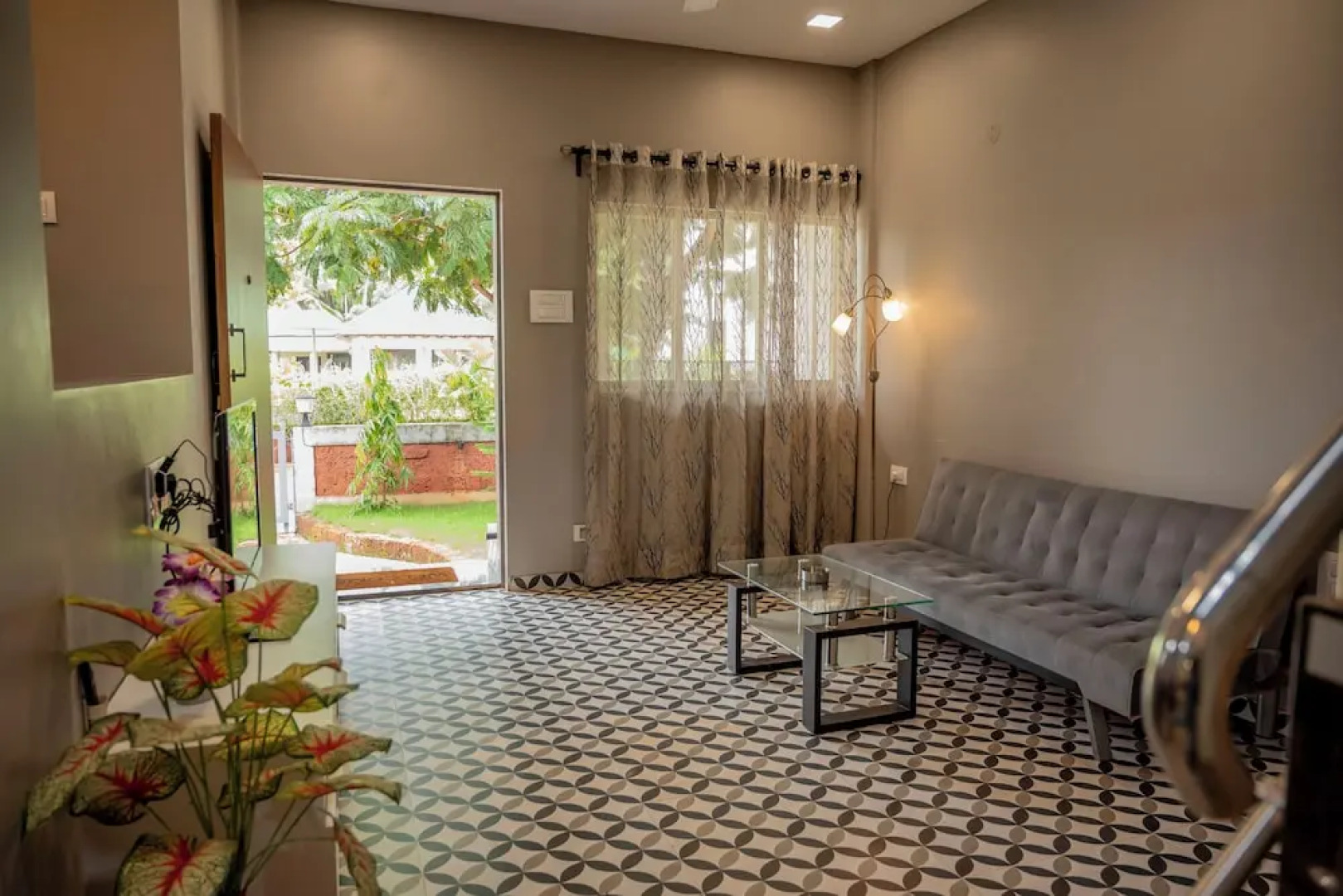 Hotel Sadhana Executive