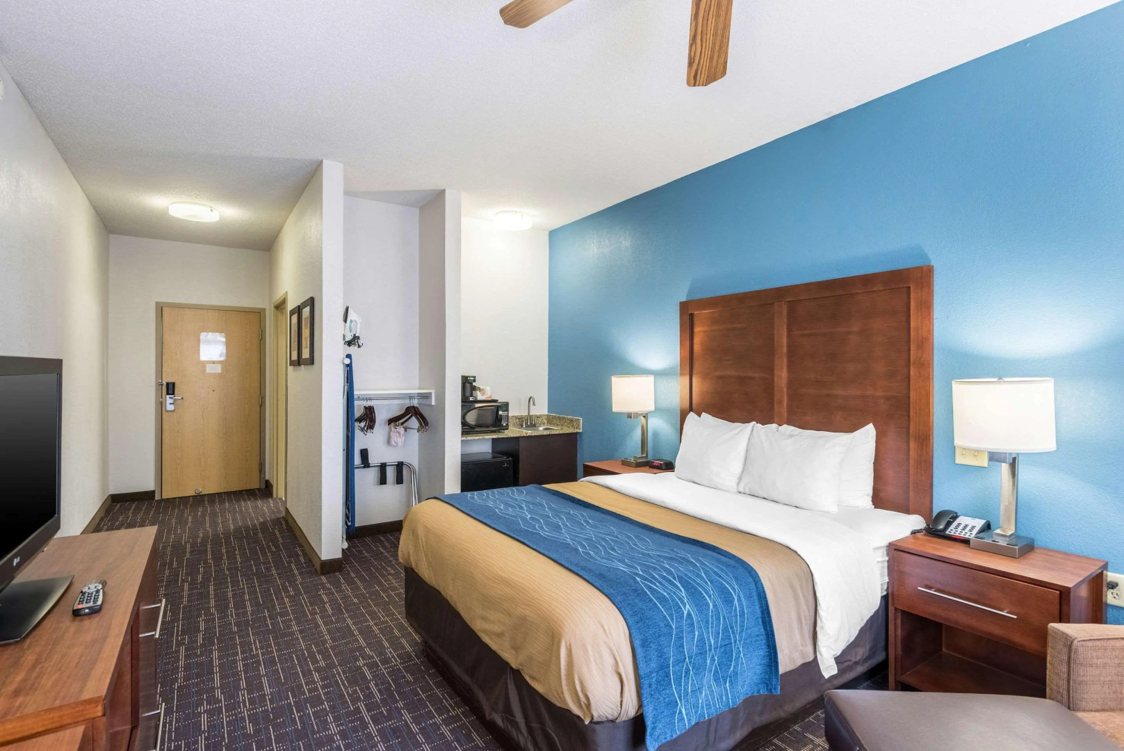 Comfort Inn & Suites Lees Summit - Kansas City