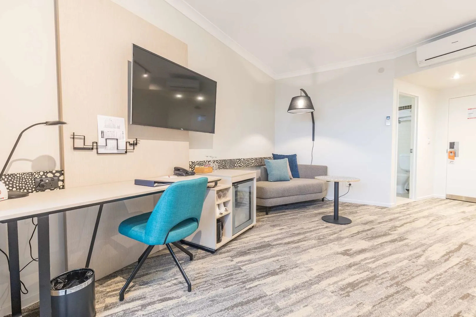 Nightelier Mermaid Waters