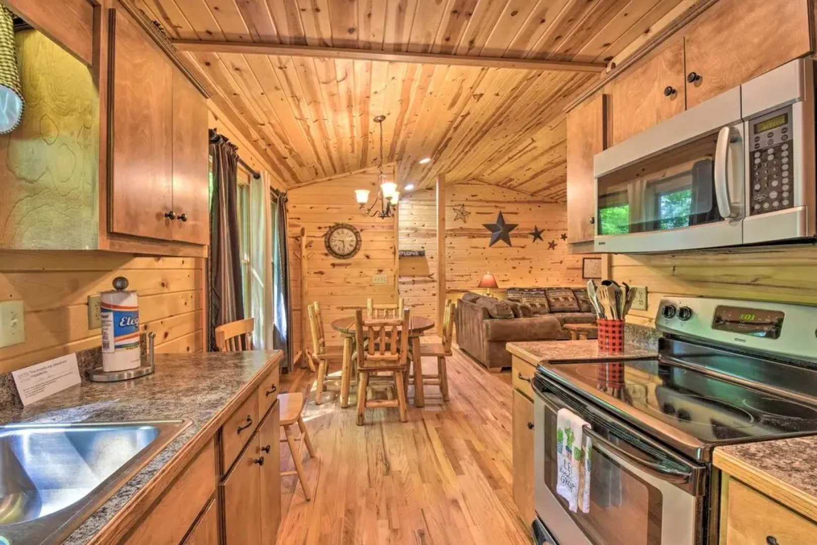 The Bear Paw at the Sautee Mountain Retreat