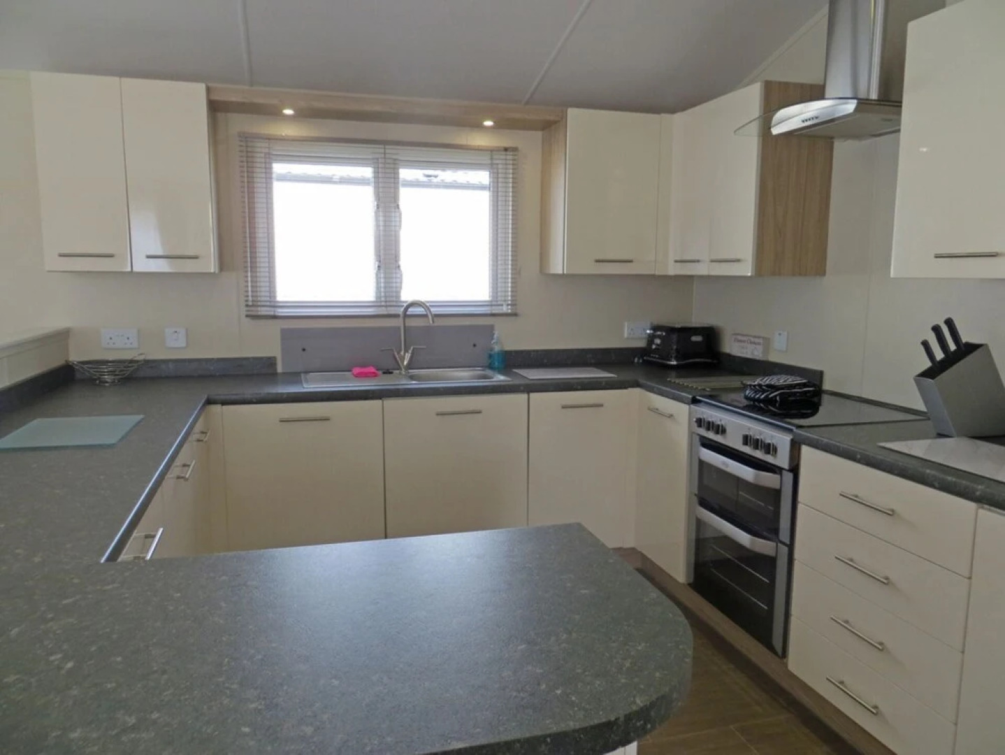 Lodge Hill. Lodge on Holiday Park