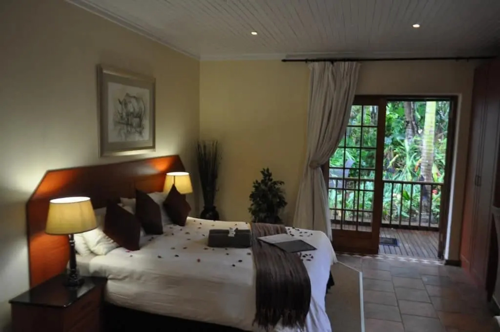 Rhino Coast Guest House