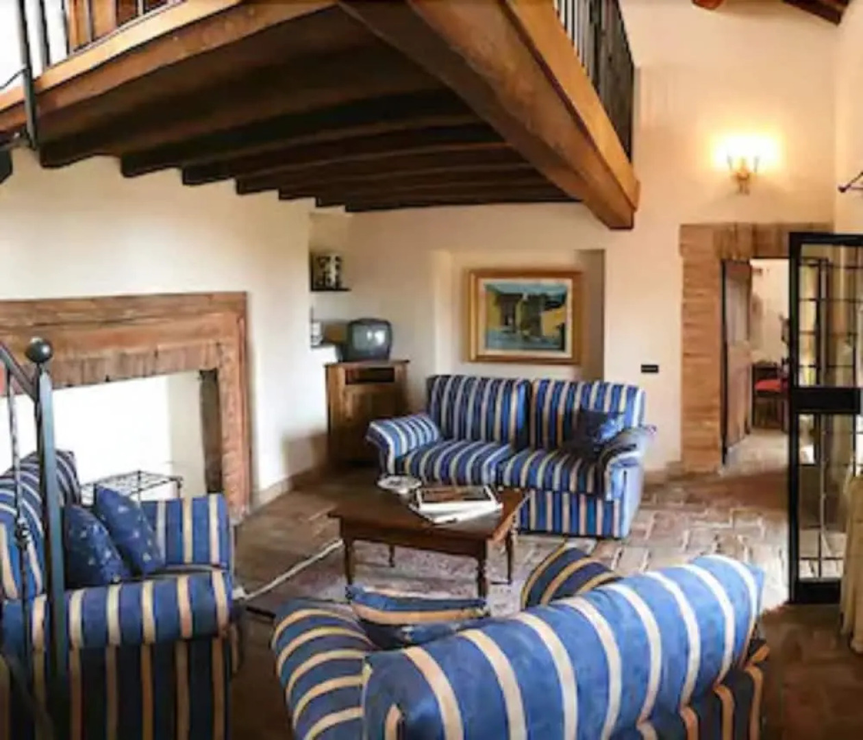 Le Logge di Silvignano Historic House