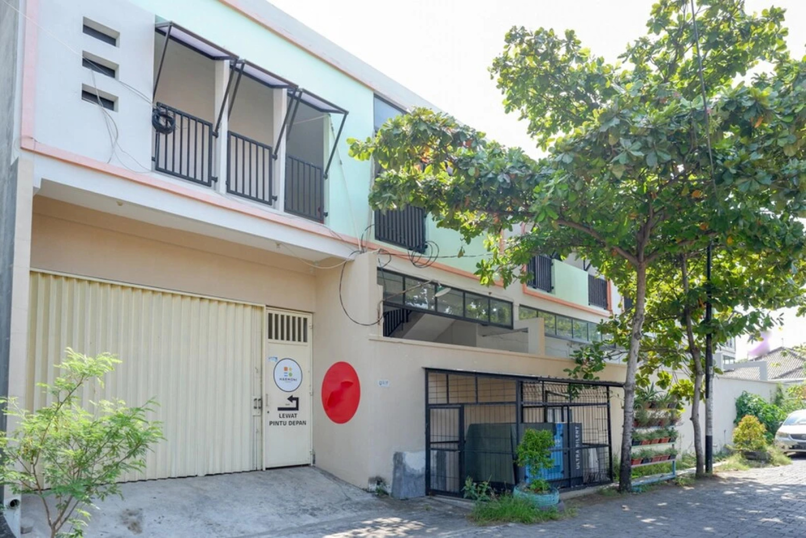 Kost Harmoni by RedDoorz