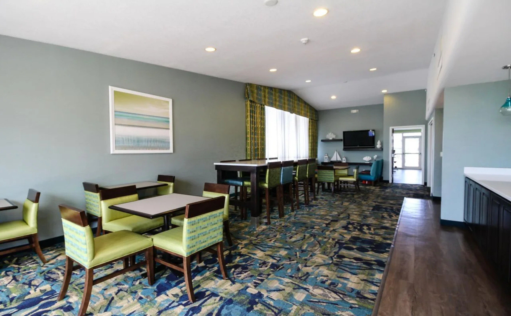 Treasure Island Hotel and Marina