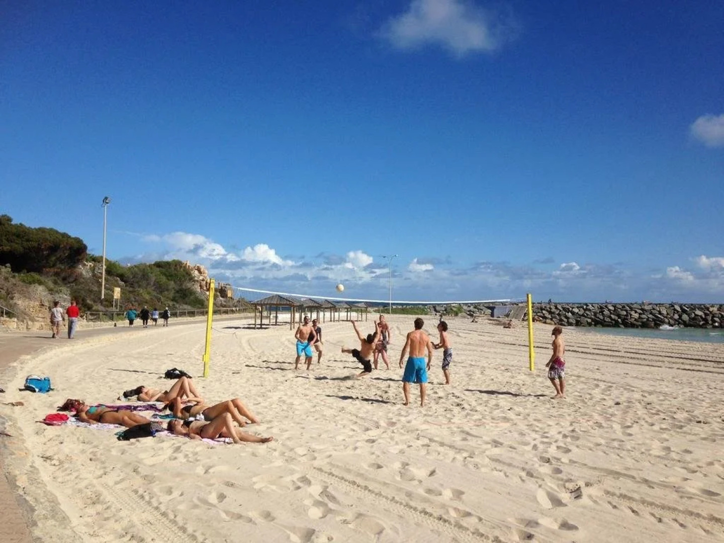 Pirates Backpackers - Hostel