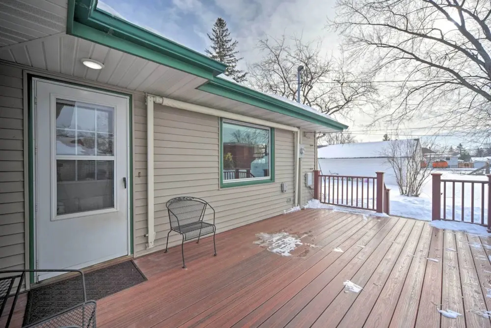 Pet-friendly Retreat ~ 1 Mi to St Louis River!