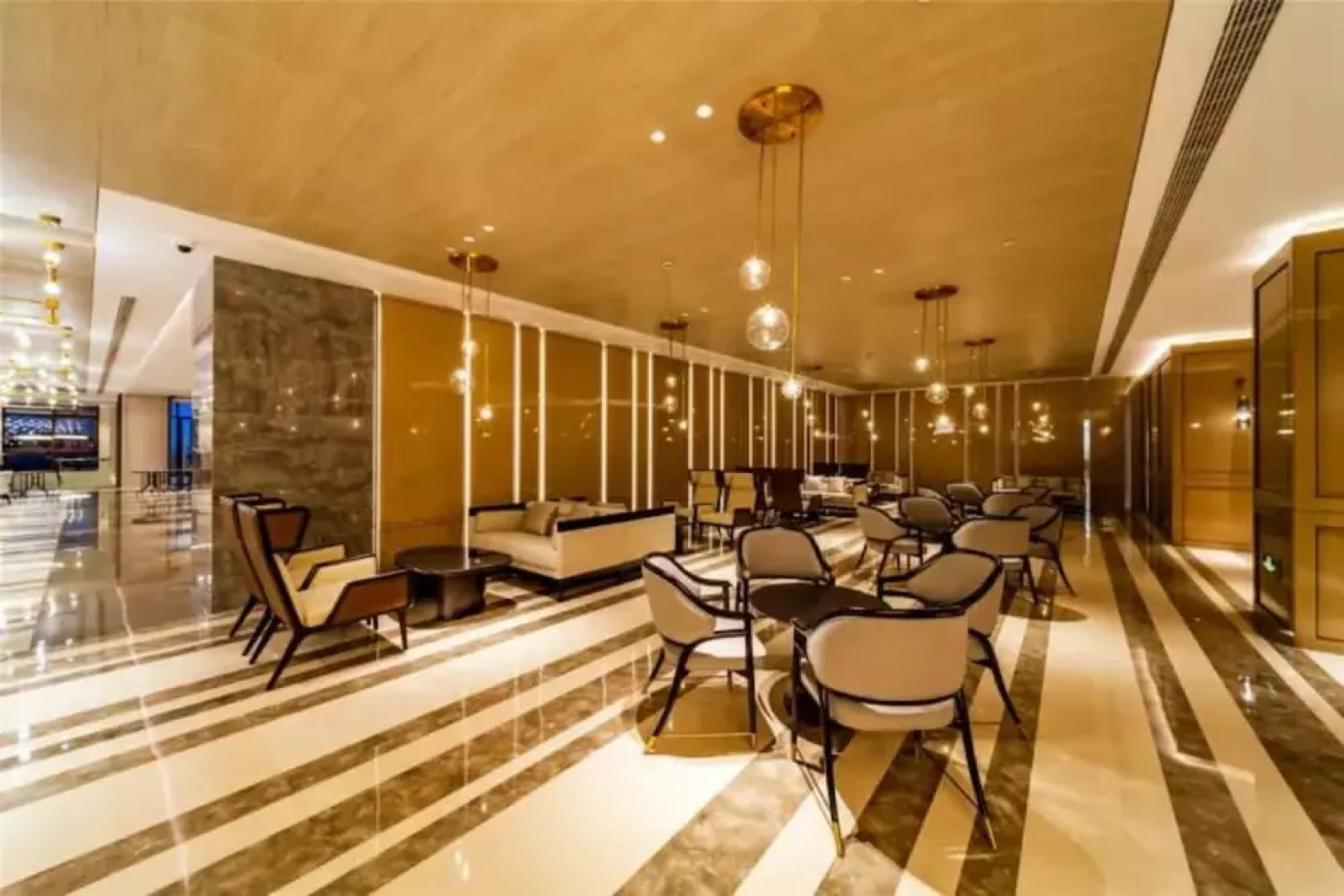 The Qube Hotel Shanghai Jinshan