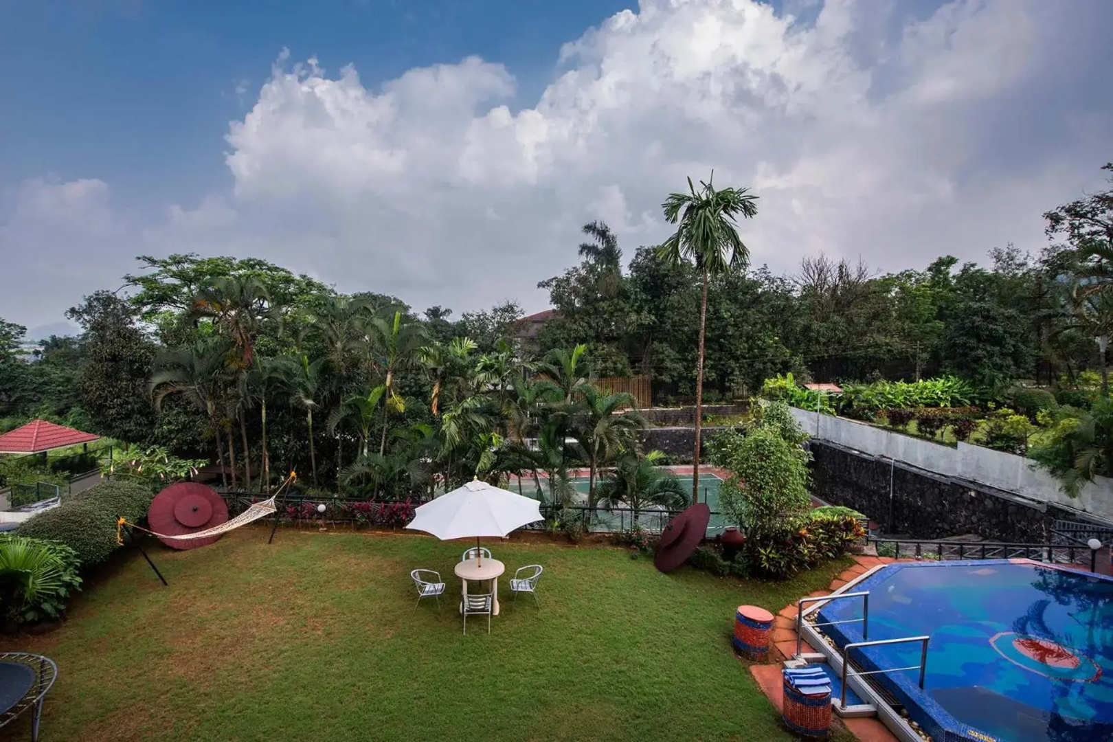 StayVista at Shantam House