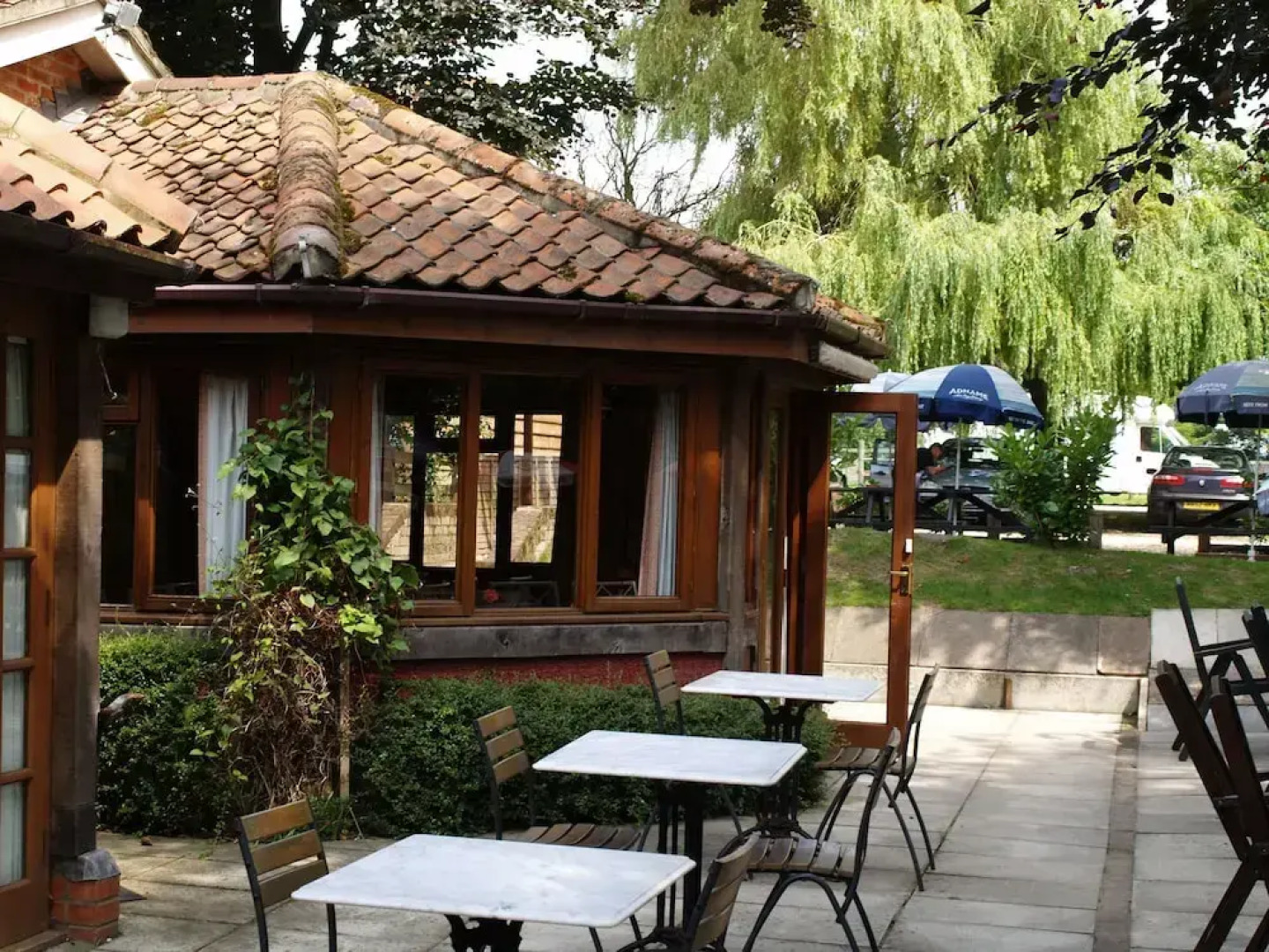 The Olde Windmill Inn