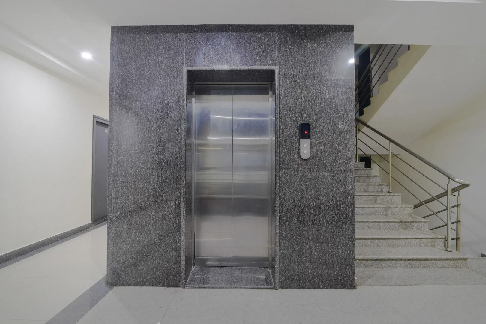 OYO 60652 Ms9 Guest Inn