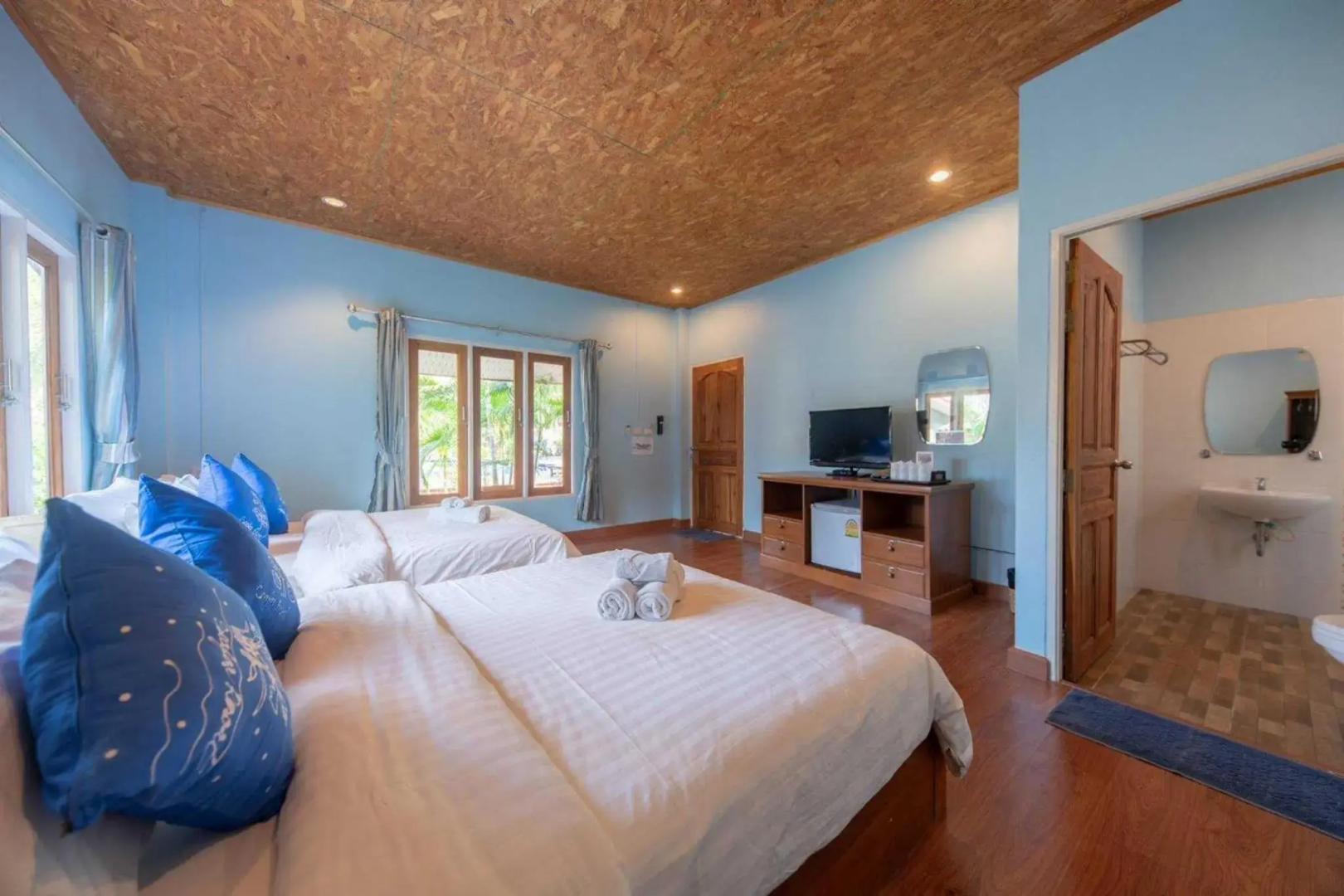Sea Far Resort