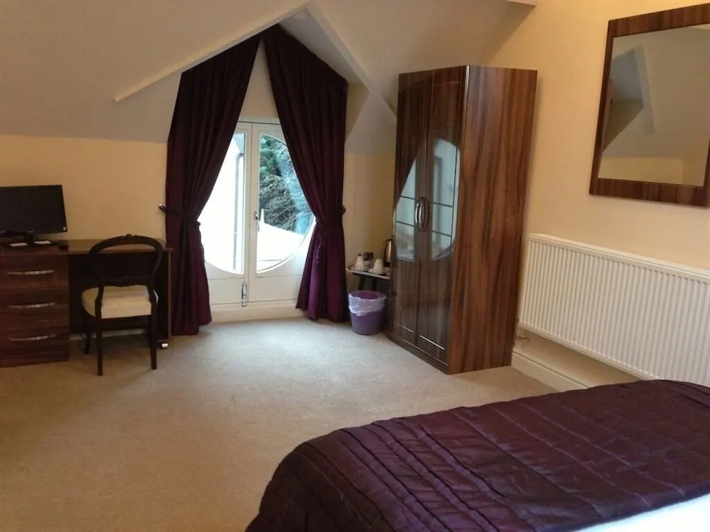 The Cottage Bed & Breakfast