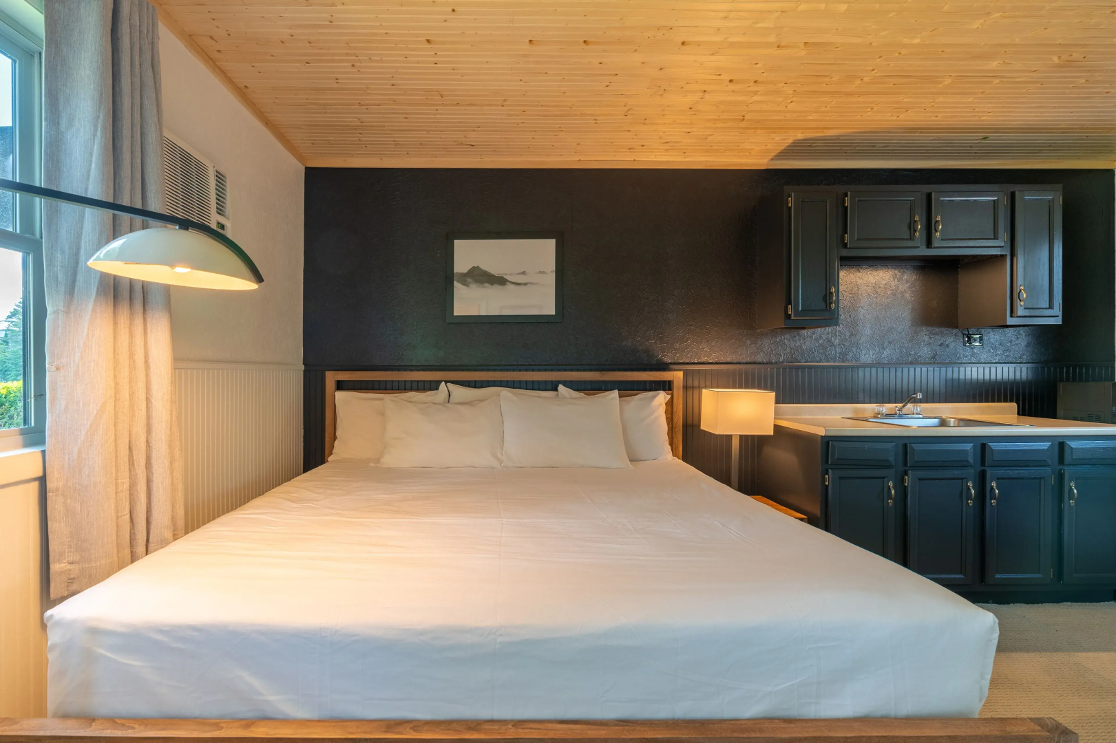 Placid Bay Hotel