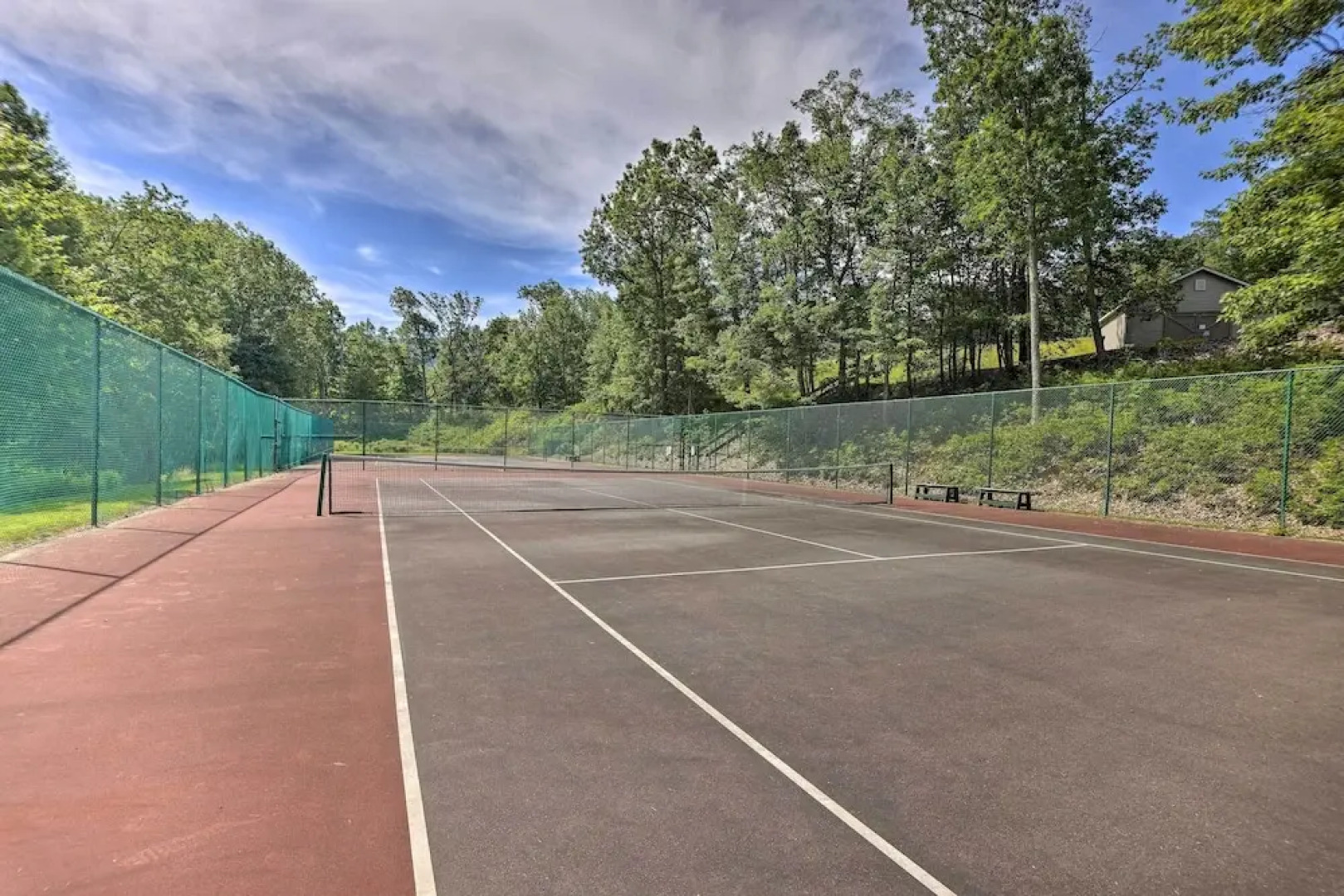 Cozy Tannersville Getaway Near Ski Resort!