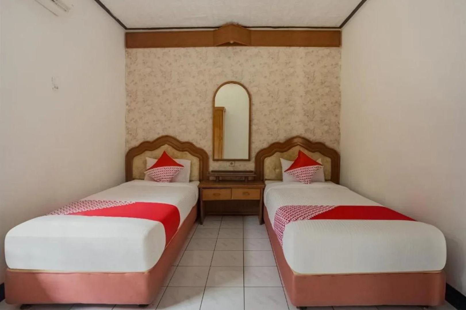 Capital O 3094 Hotel Cleopatra