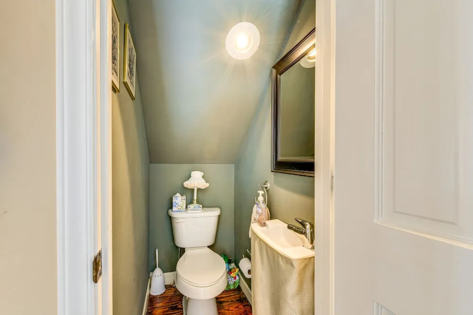 Lakefront Troutman Home w/ Private Dock & Slip!