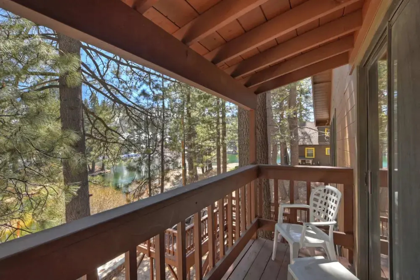 Tres Patos - Lakefront Stay for 8