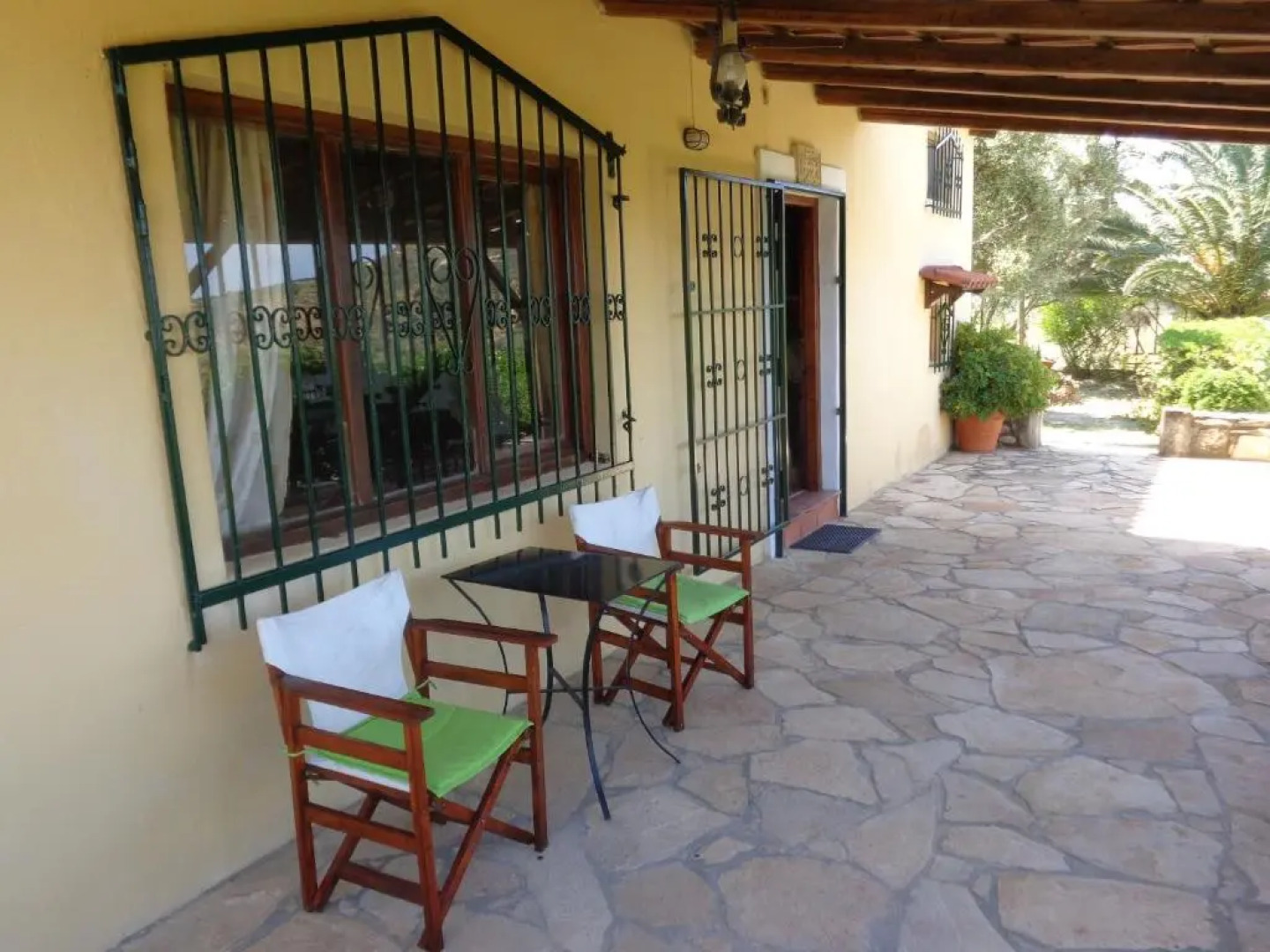 Villa Lofos Wood & Stone