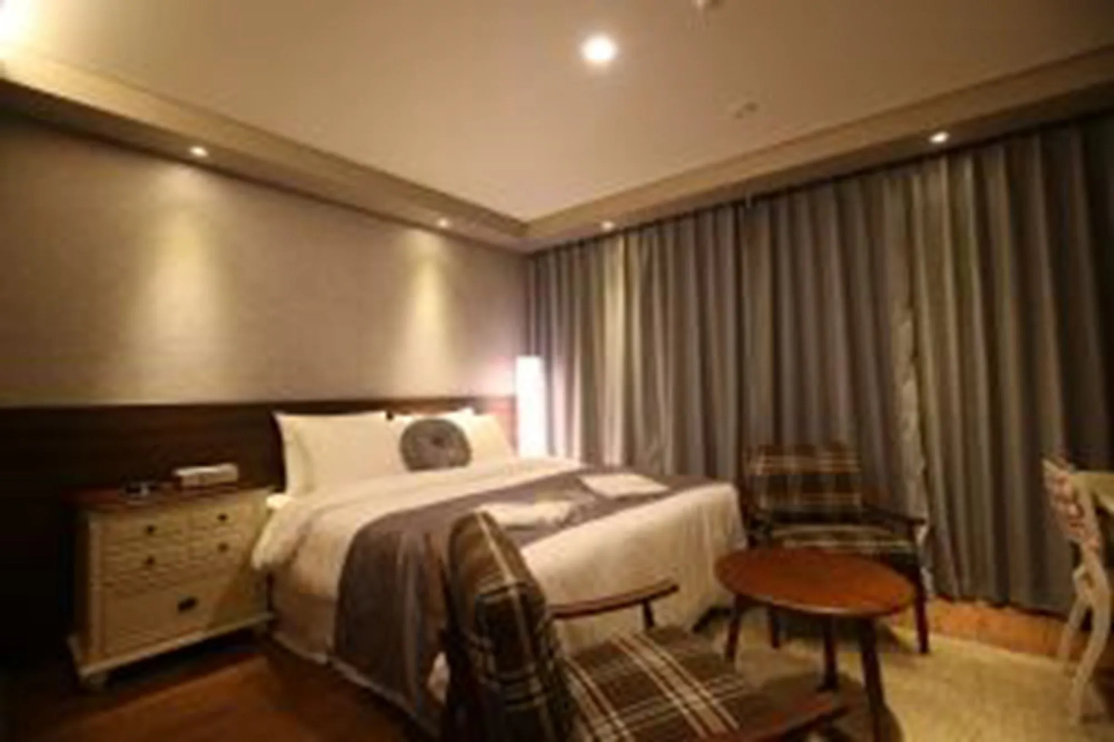 Cheongju The Mark Hotel