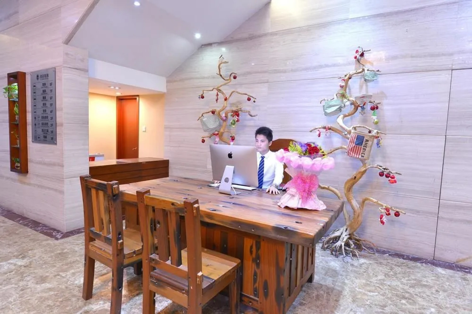 Dingnan Longhui Hotel